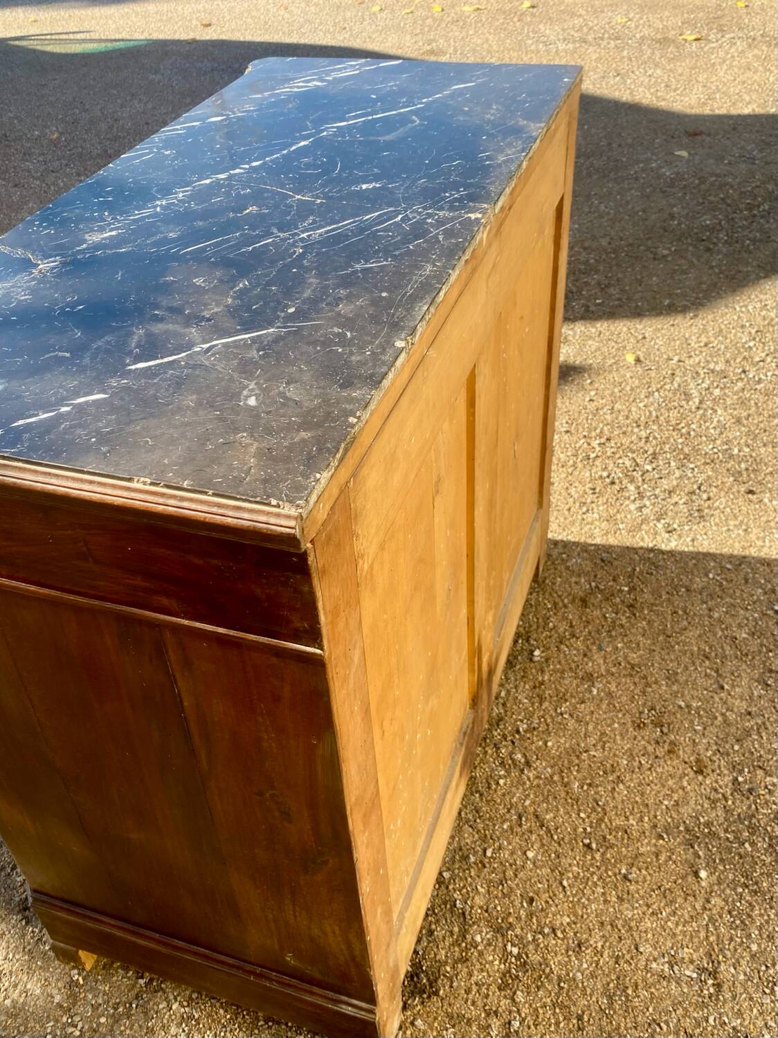 Commode ancienne Louis Philippe avec plateau marbre noir