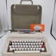 Typewriter underwood 319