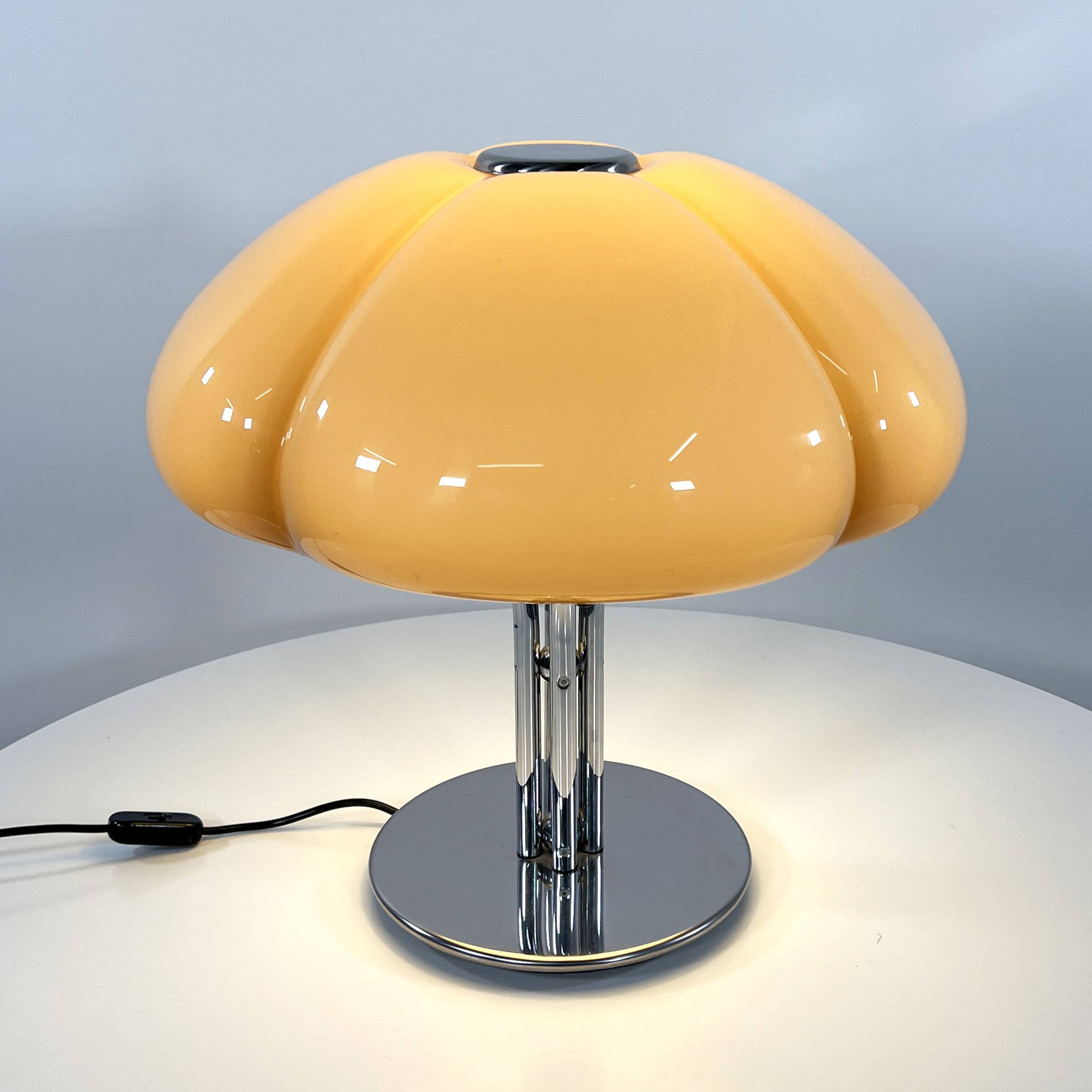 Quadrifoglio Table Lamp by Ufficio Progetti for Harvey Guzzini, 1970