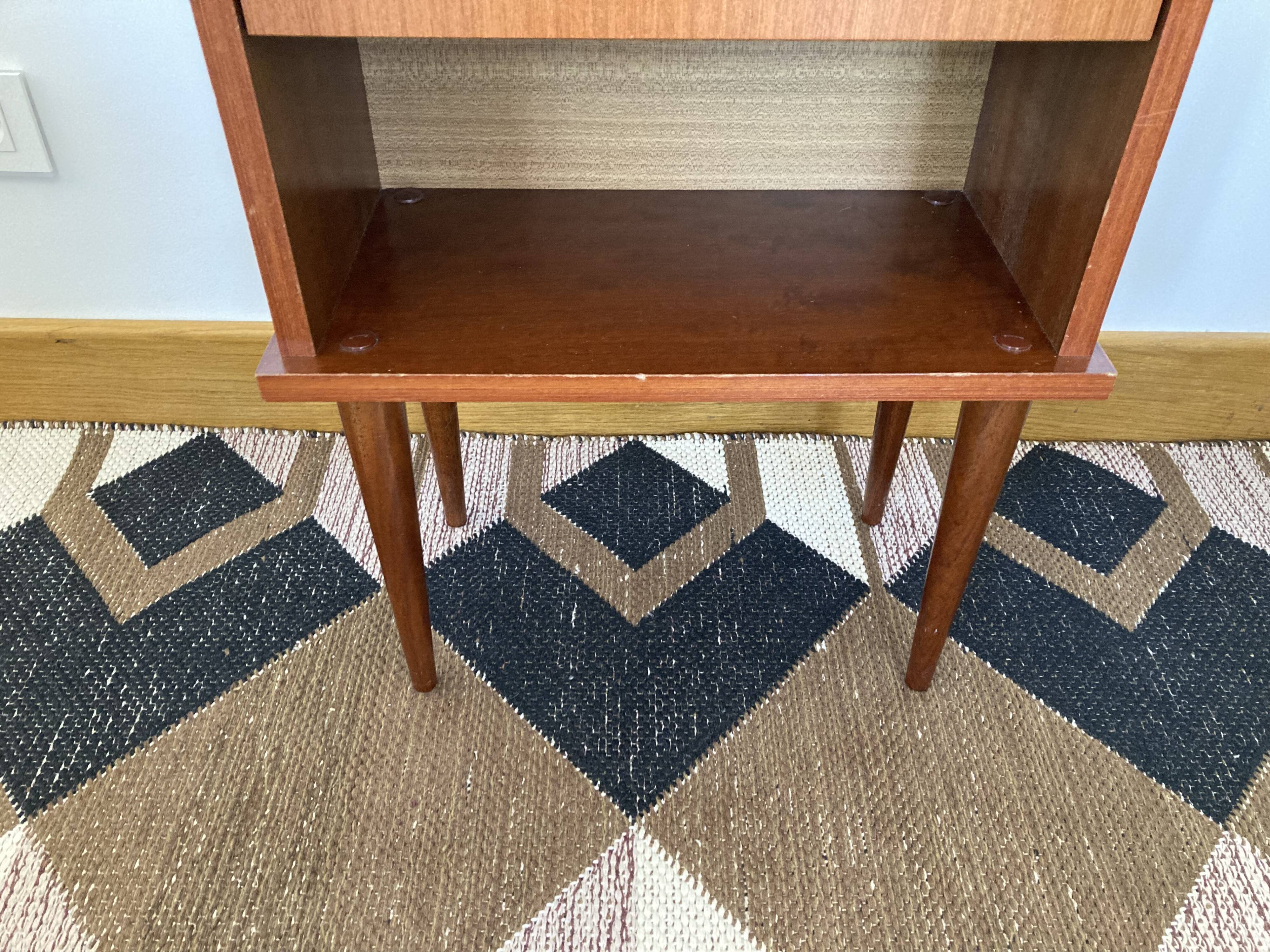 Bedside table compass legs