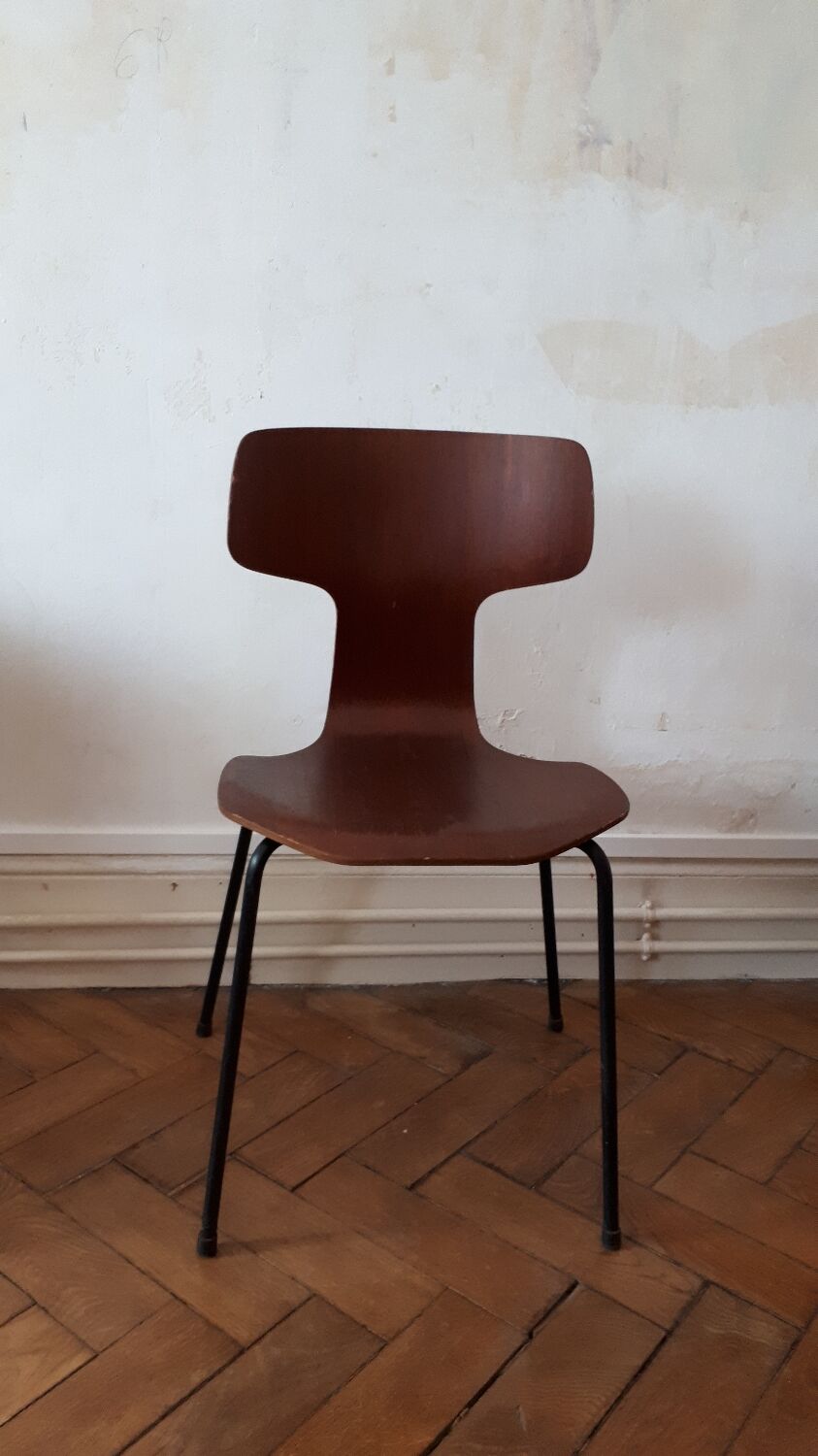 Hammer chair by Arne Jacobsen for  Fritz Hansen