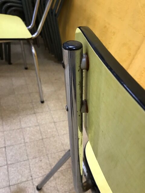 Set of 3 chairs in yellow FORMICA