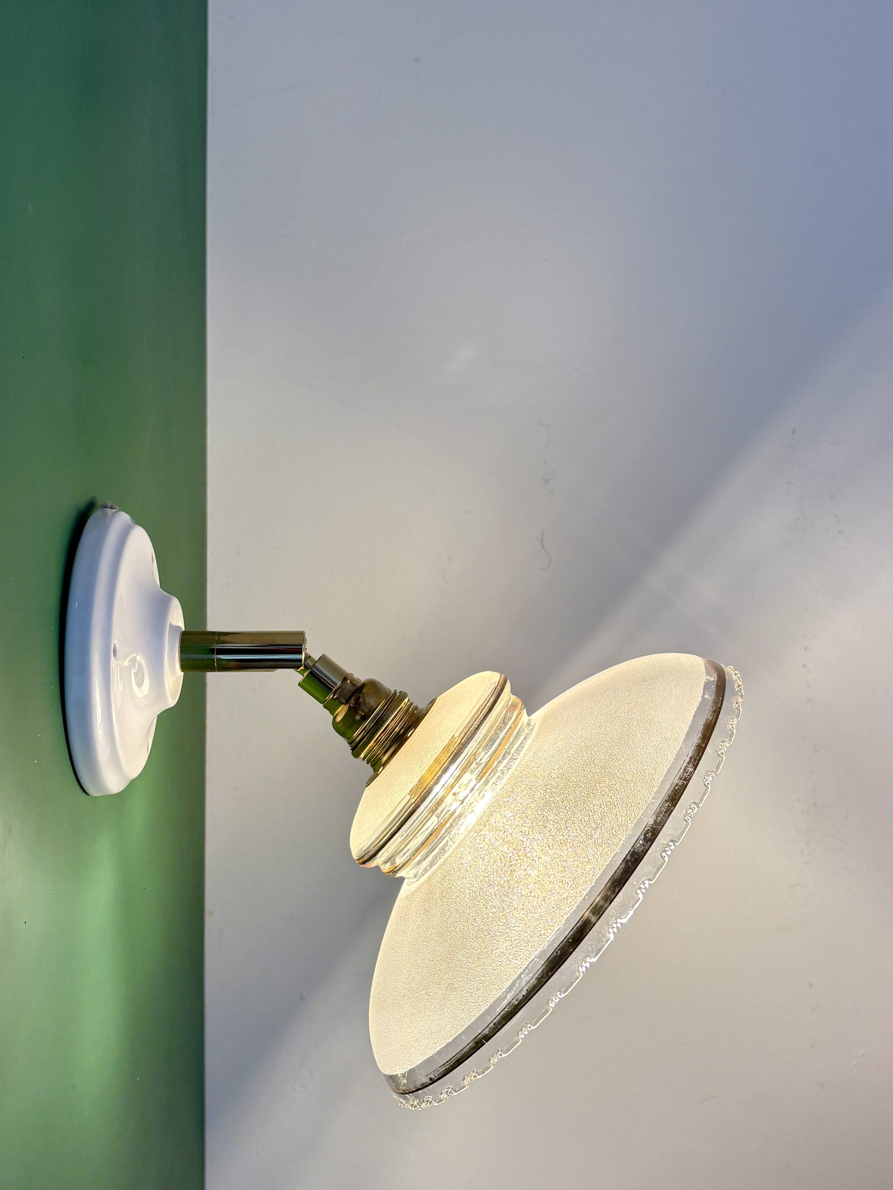 Vintage wall lamp with white and gold granite glass shade