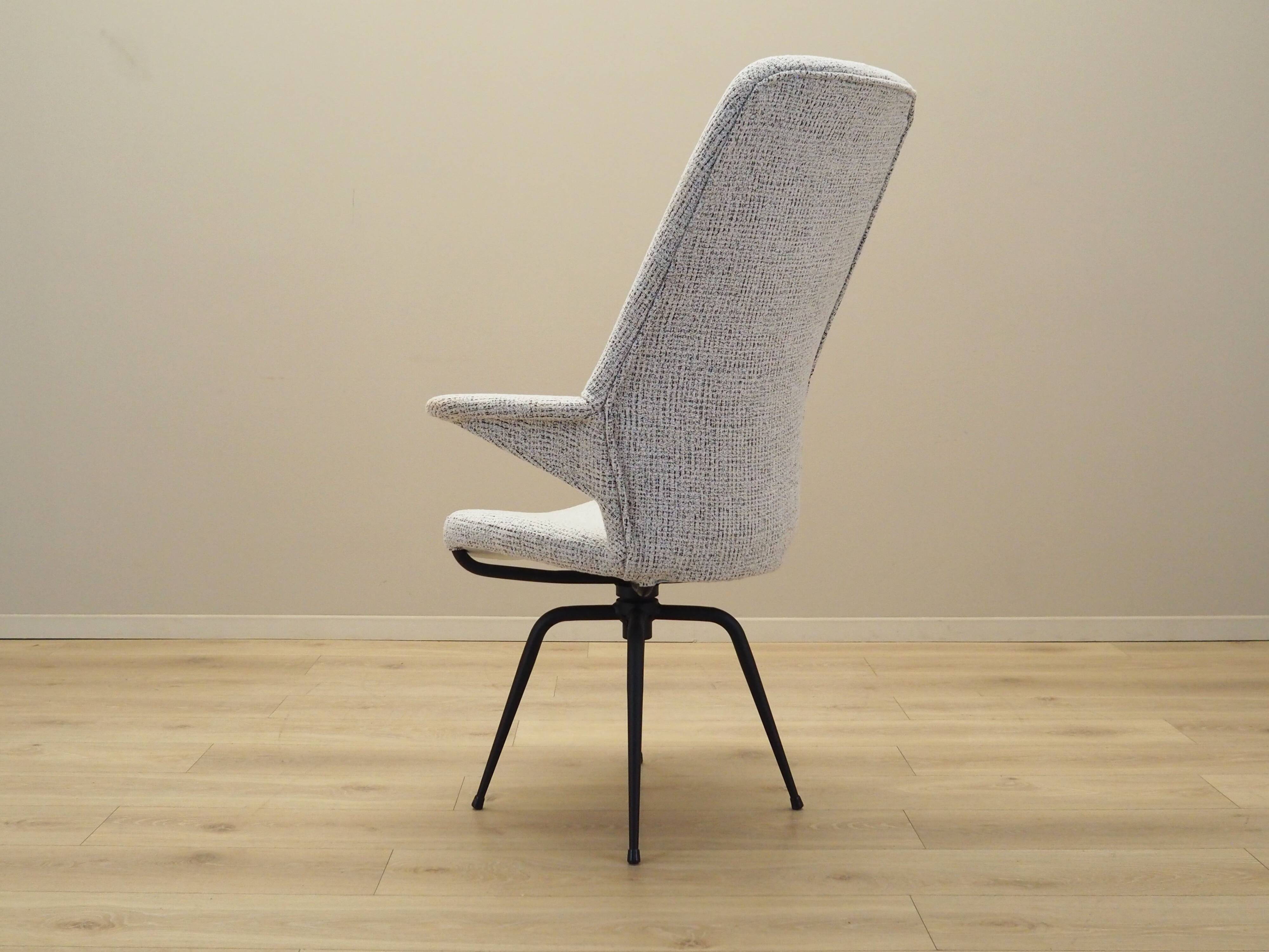 Swivel armchair, Italian design, 1970s, production: Italy