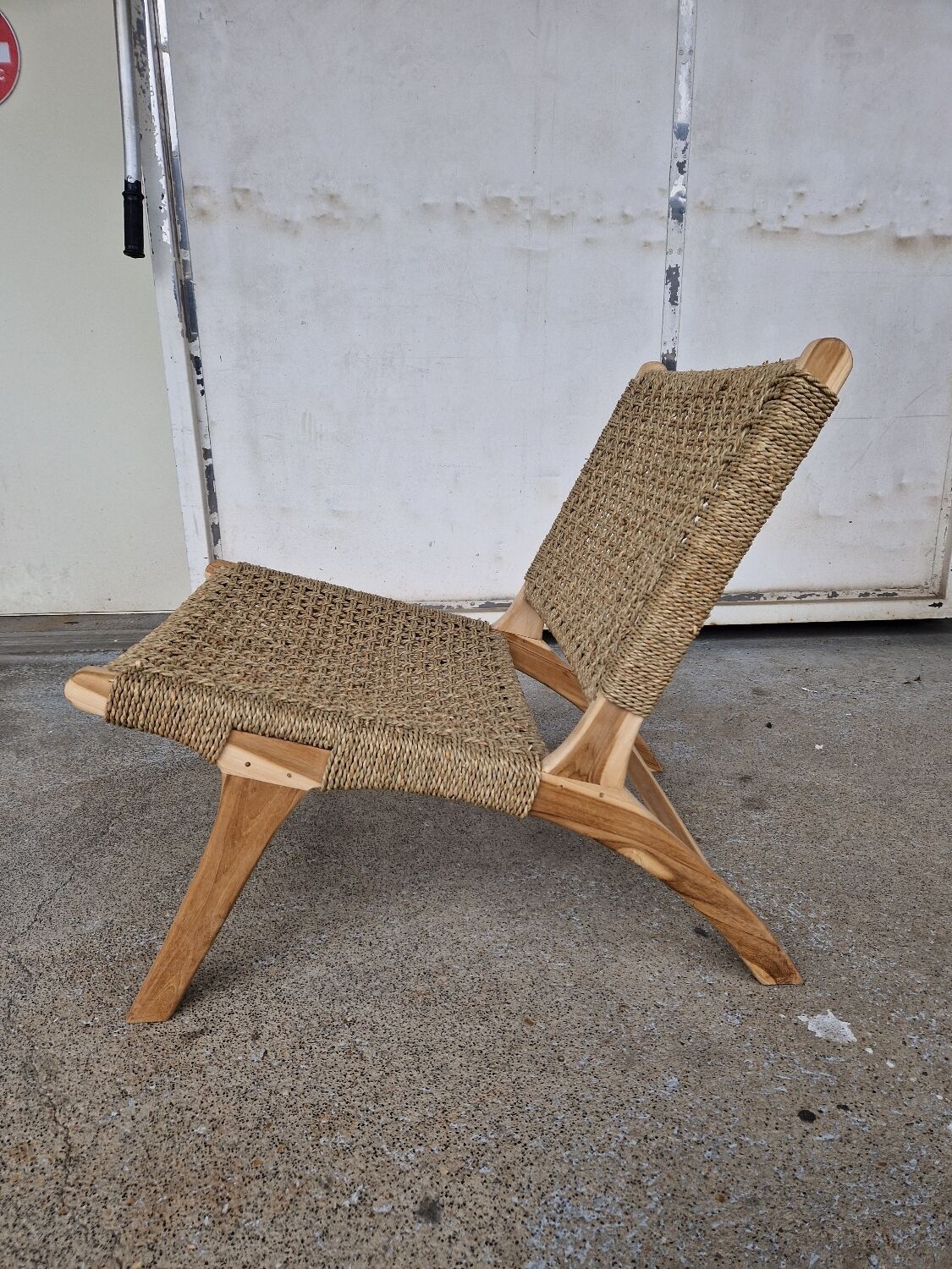 Pair of armchairs low solid wood and braided rope