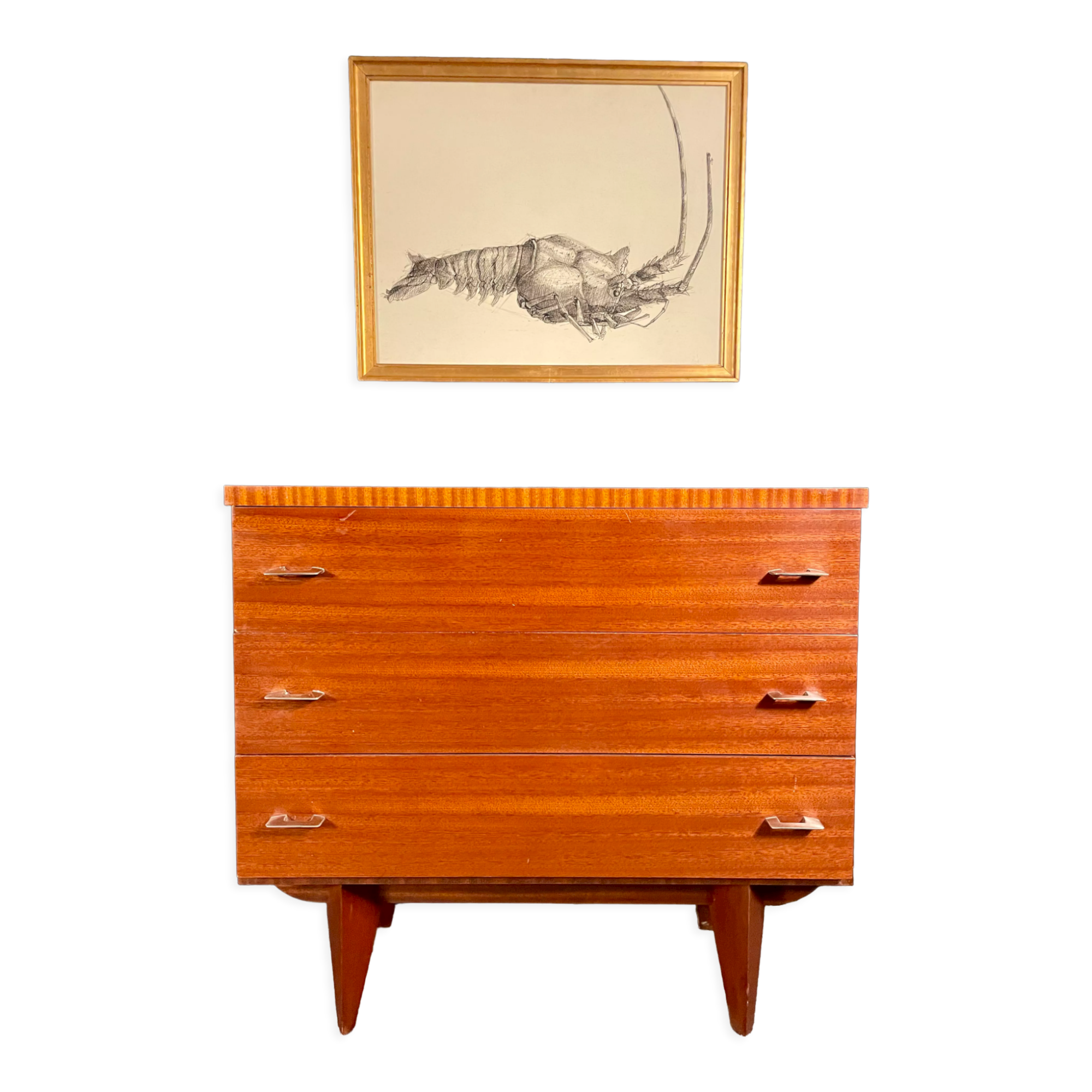 Mahogany chest of drawers
