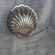 Old shell-shaped butter dish in silver-plated metal - trinket dish.