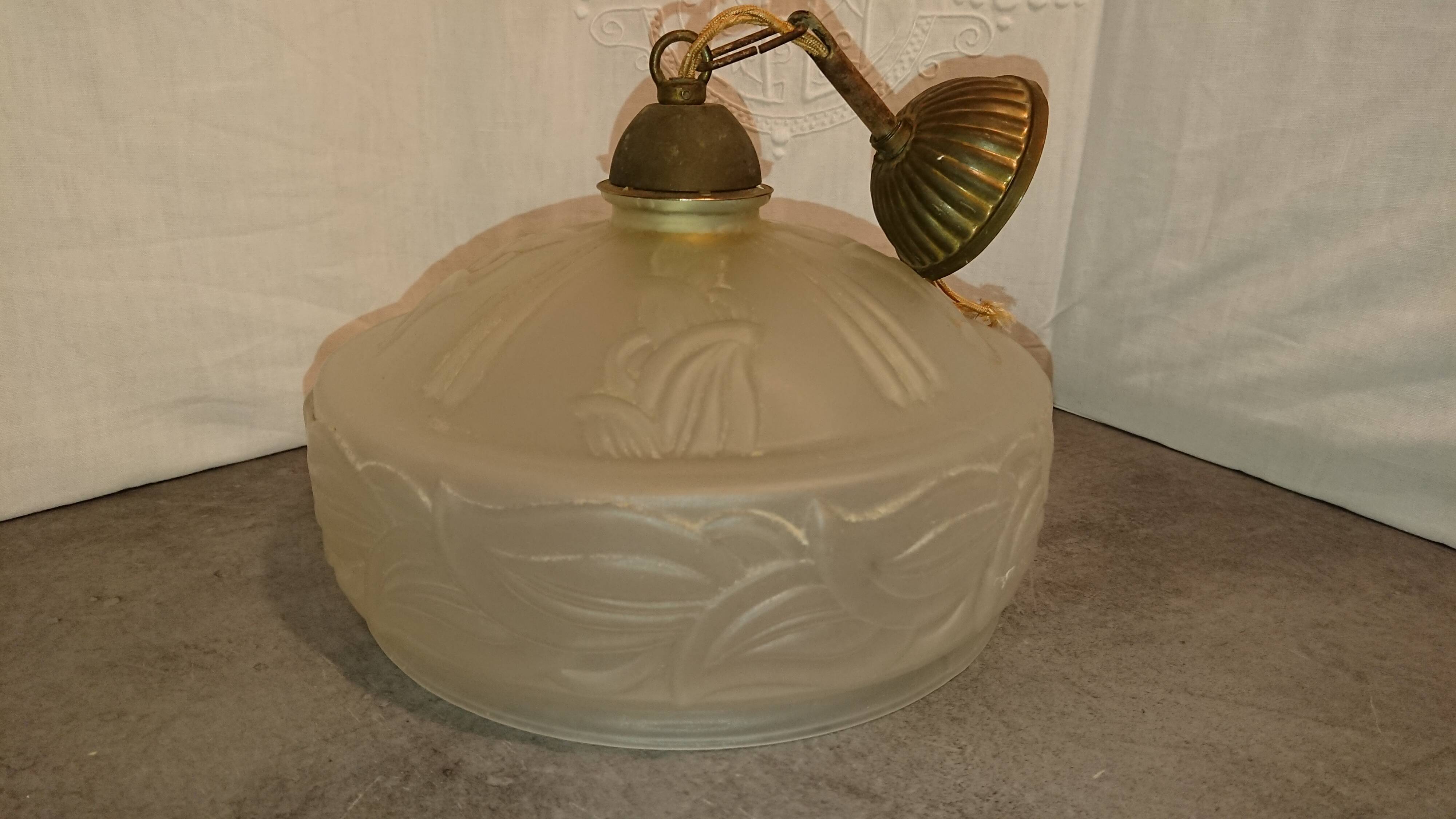 Glass chandelier France Art Deco 1930 Suspension in beige colored glass paste