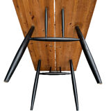 Table et chaises d'Ilmari Tapiovaara