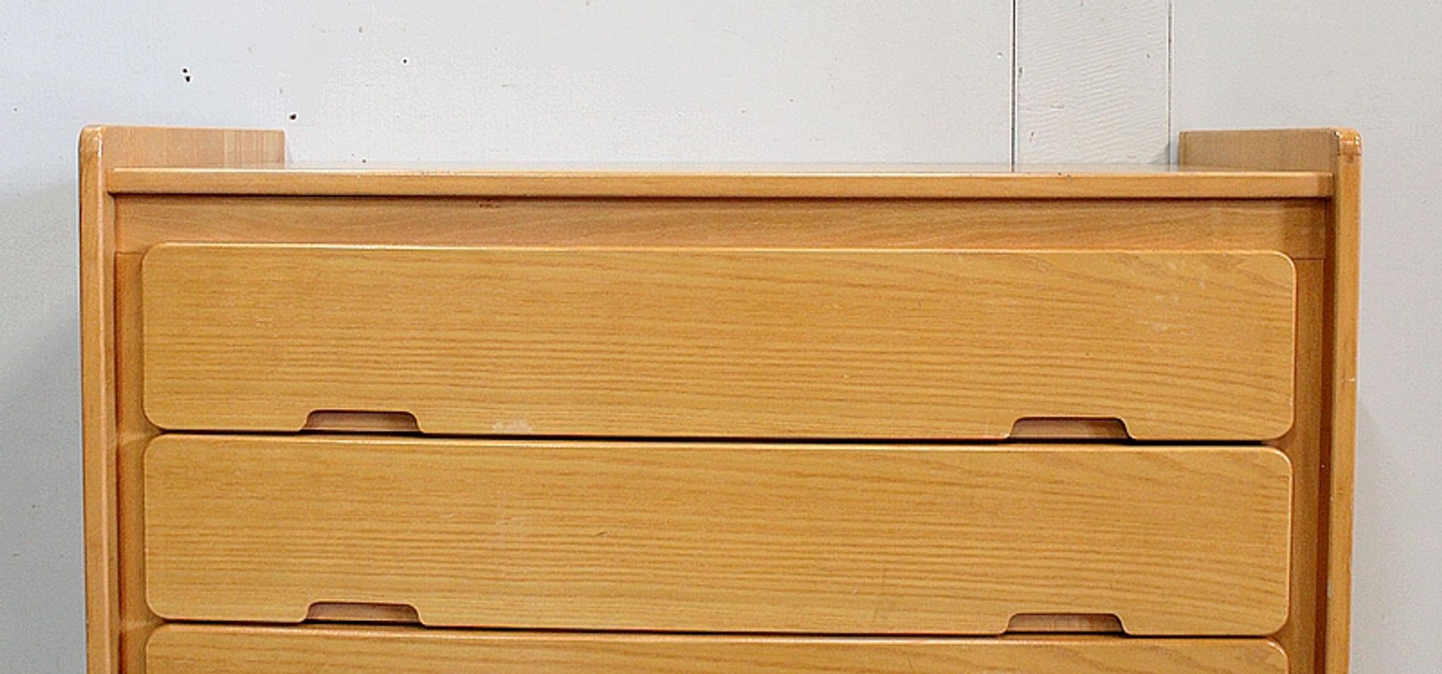 Dresser in massive ash 1970