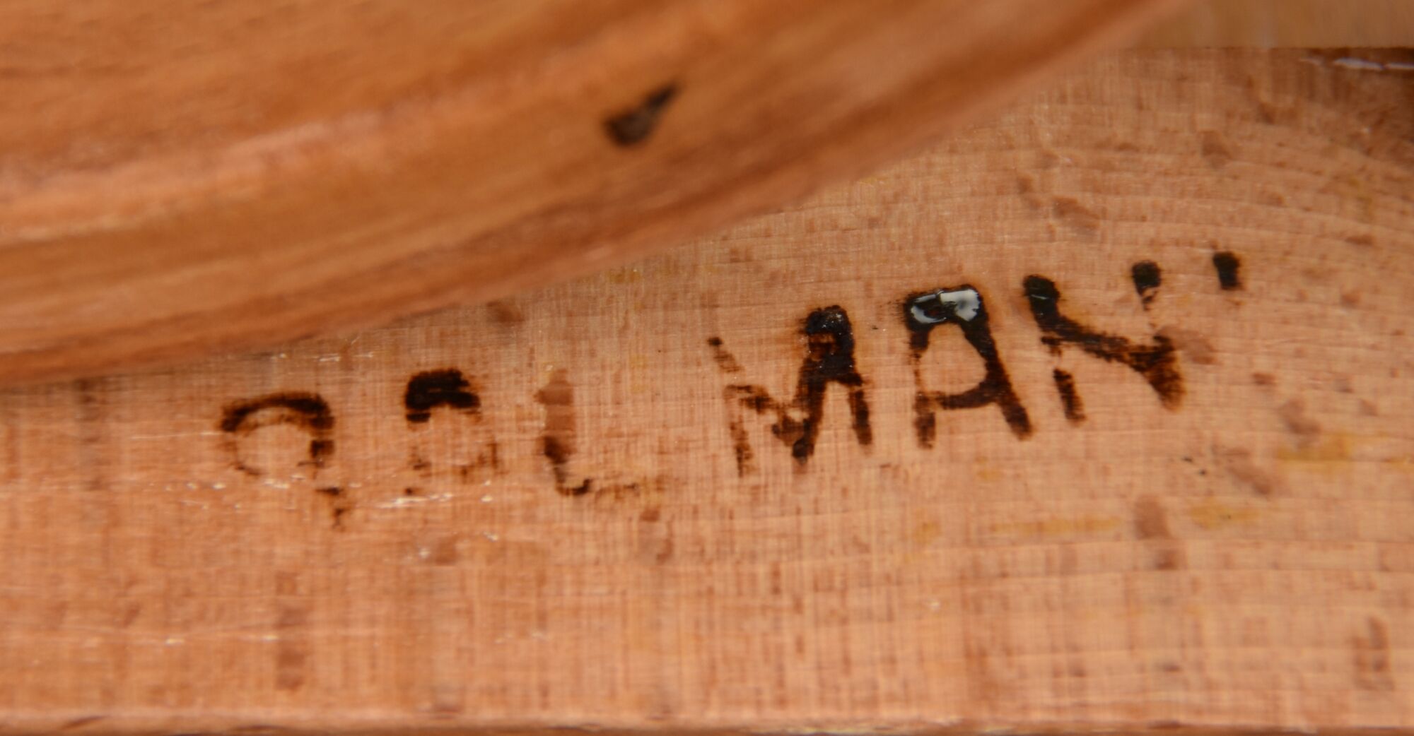 Desk and chair baumann