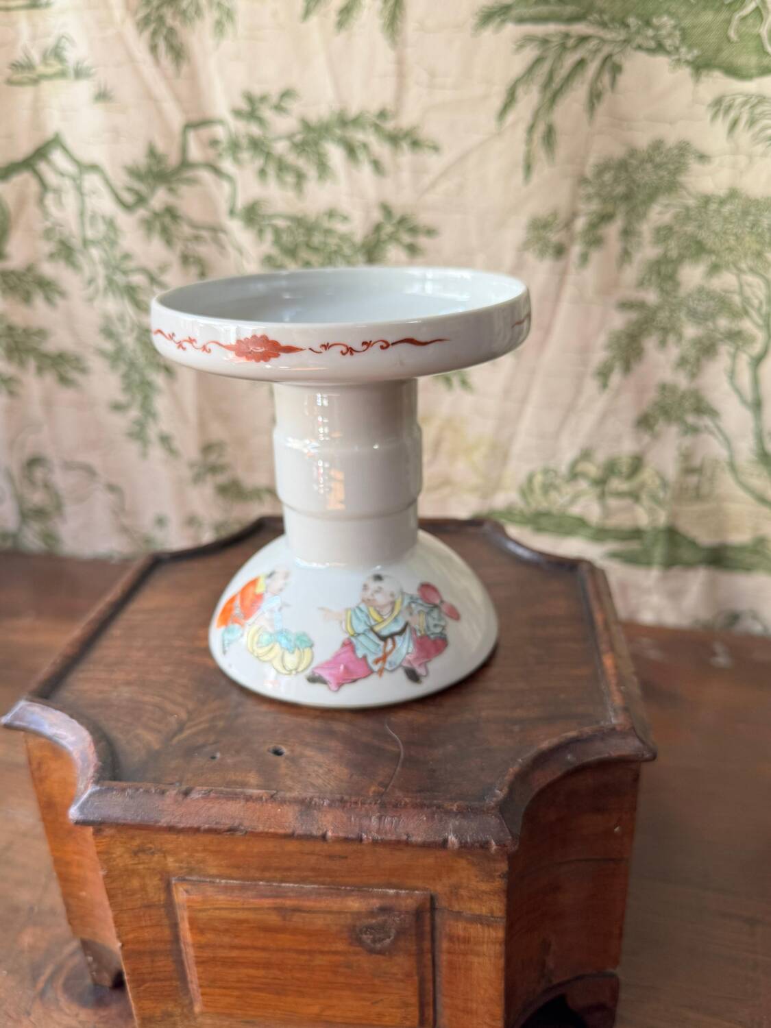 Chinese porcelain candlestick – Republic period (1912–1949)