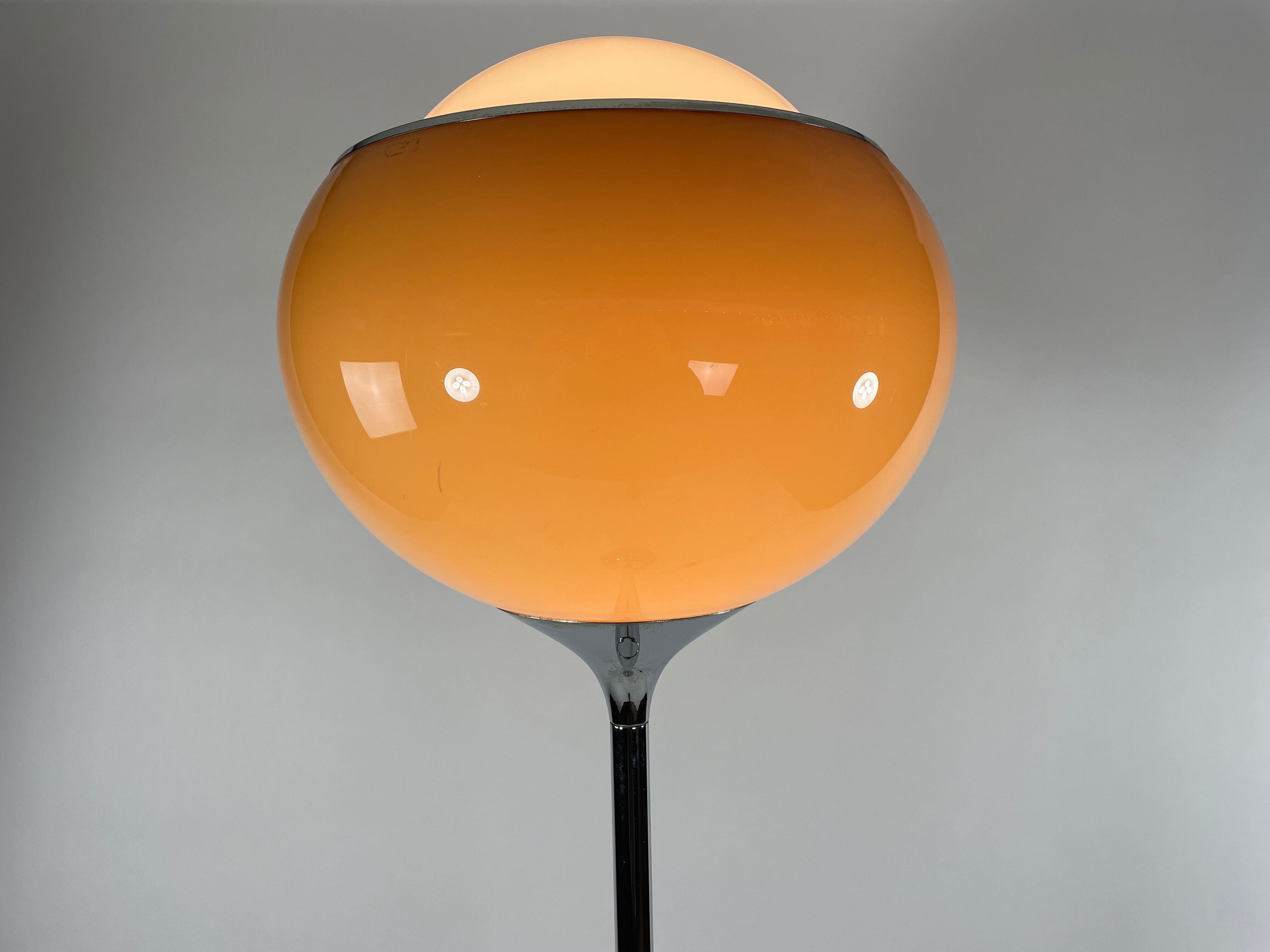 Guzzini Bud floor lamp