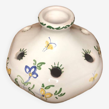 Ancien vase pique fleurs moustiers céramique blanche peinte vintage