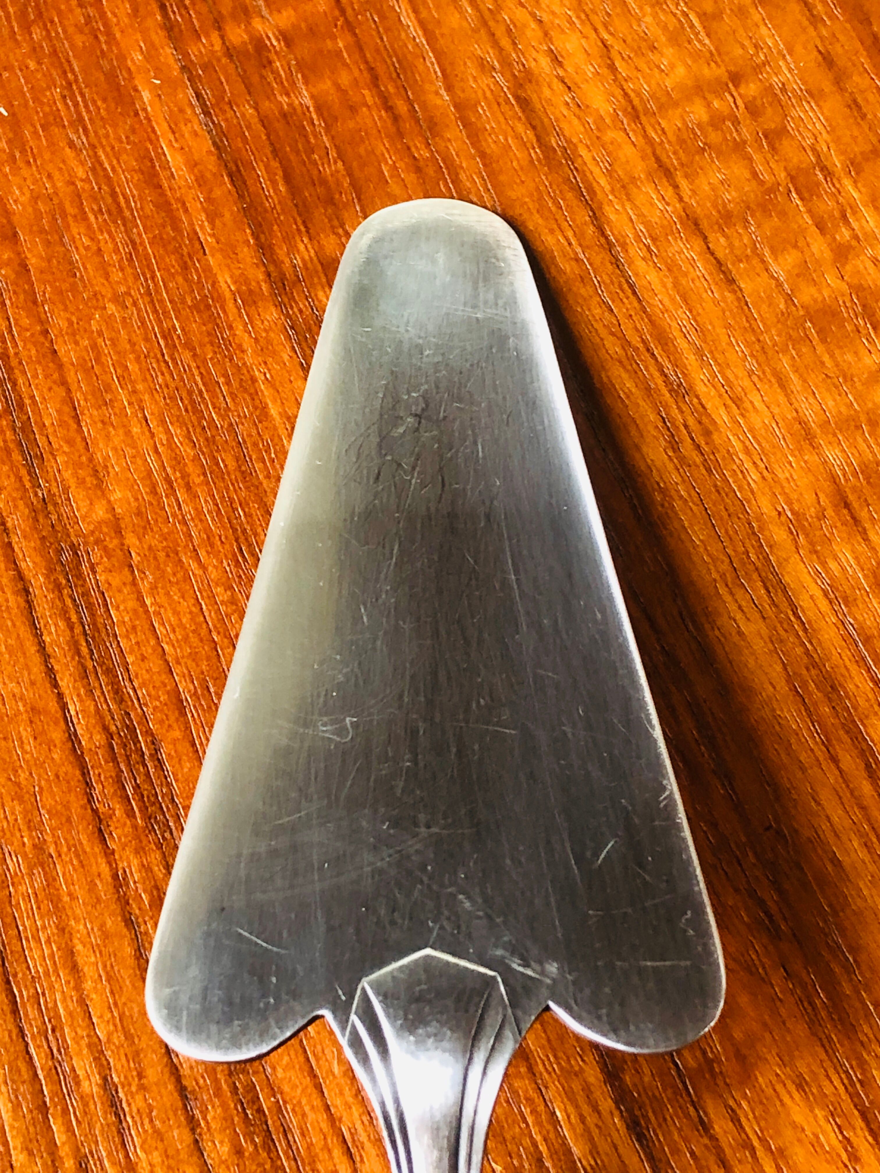 Vintage pie shovel by Christofle