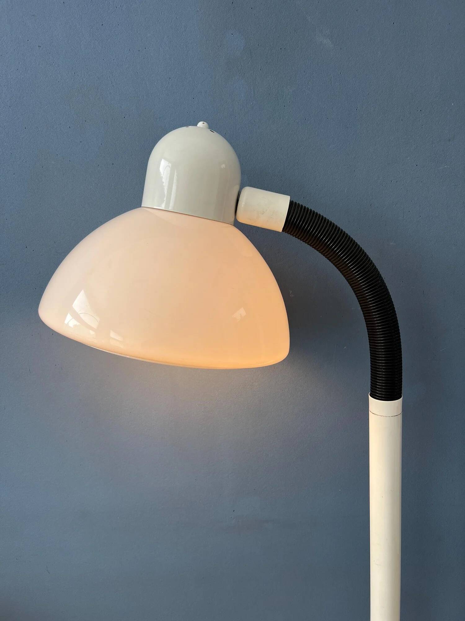 Vintage white Dijkstra mushroom space age floor lamp