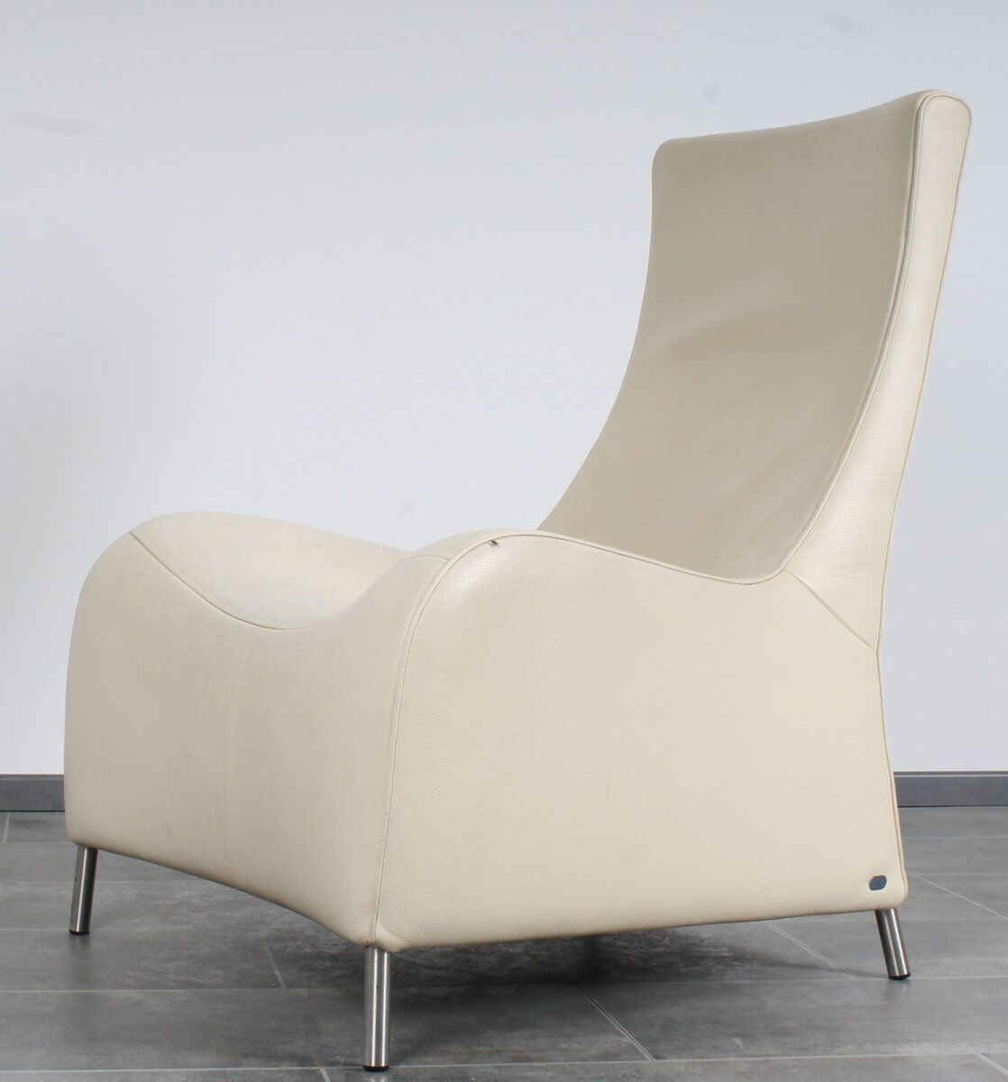 White DS264 model long chair by Matthias Hoffmann for de Sede 1980s