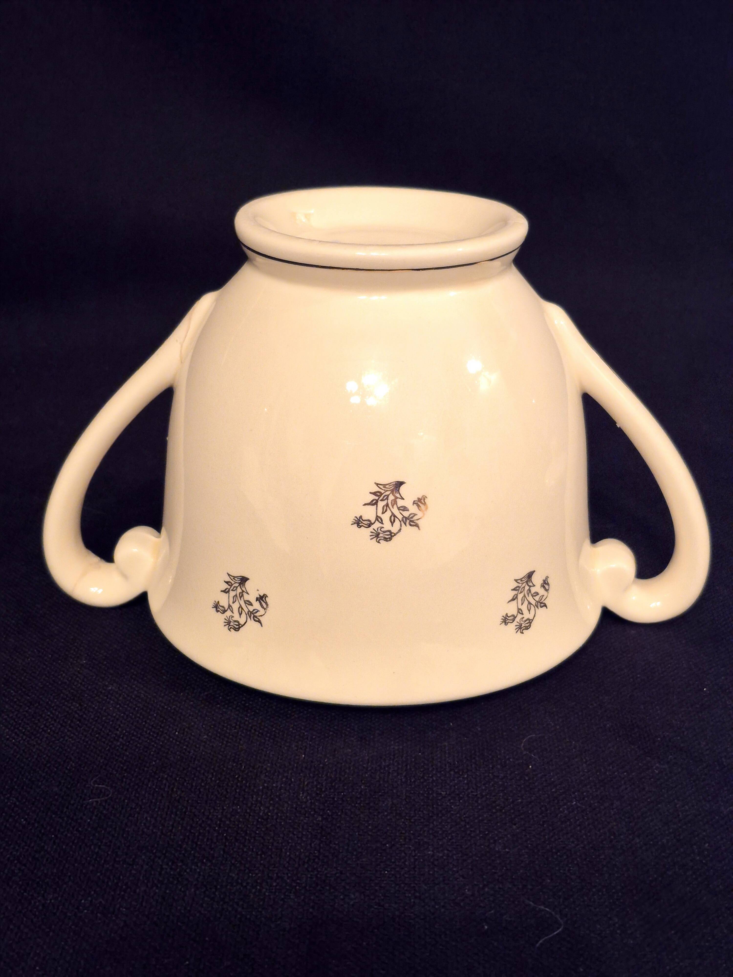 Antique sugar bowl, in Gien earthenware, Model Valence A040