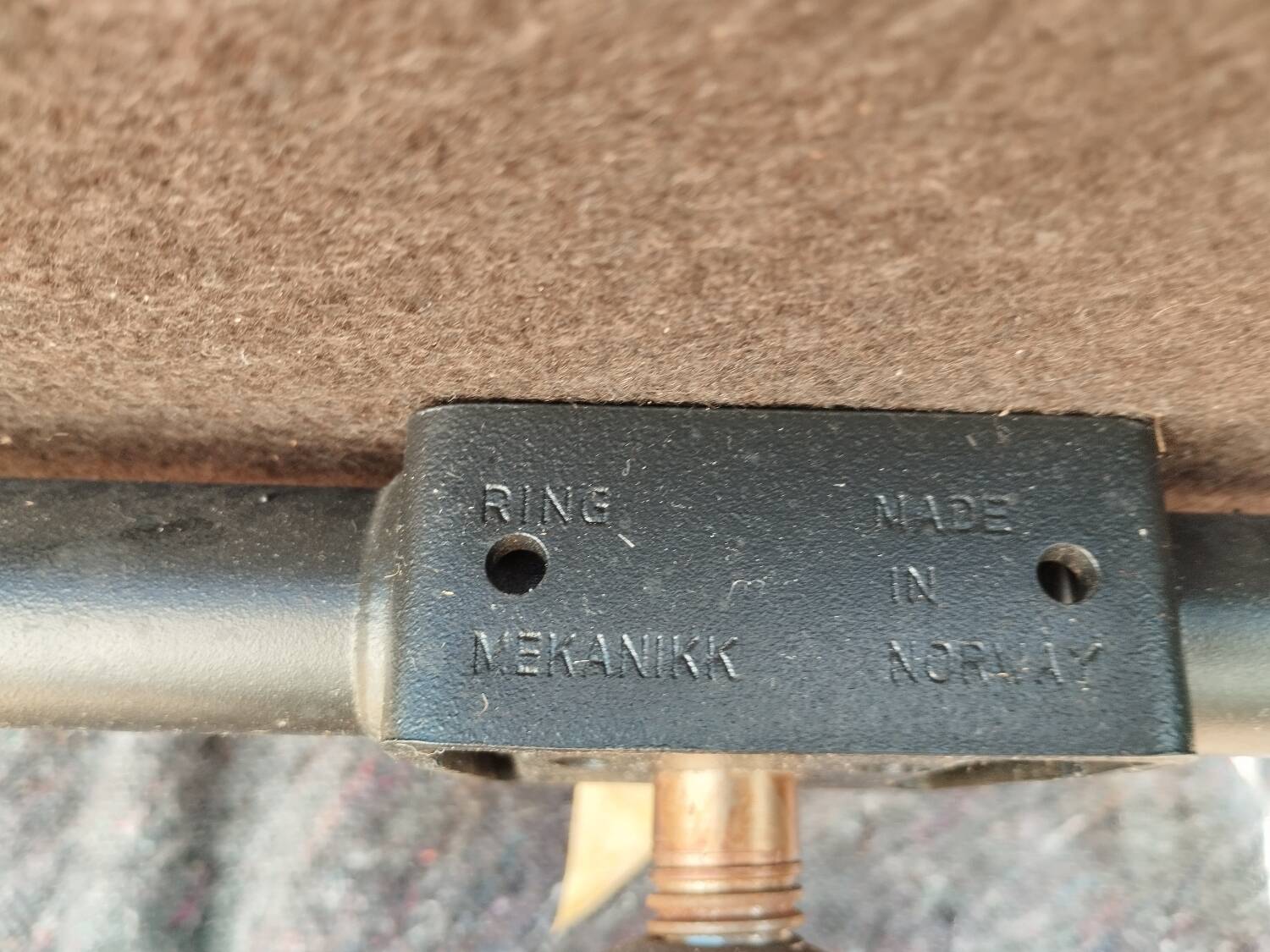 Chesterfield desk chair in antique leather