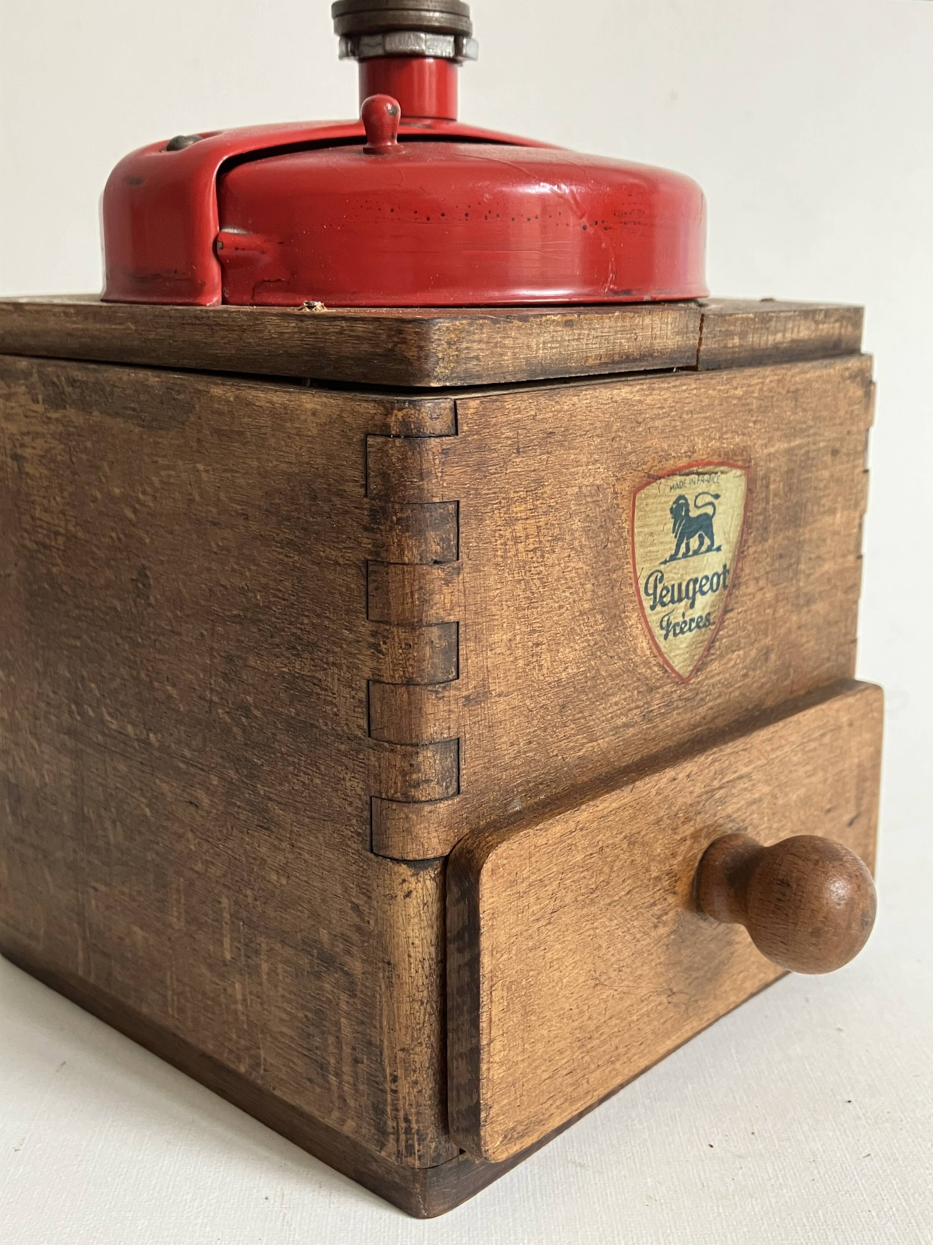 Peugeot Frères coffee grinder, kitchen decoration