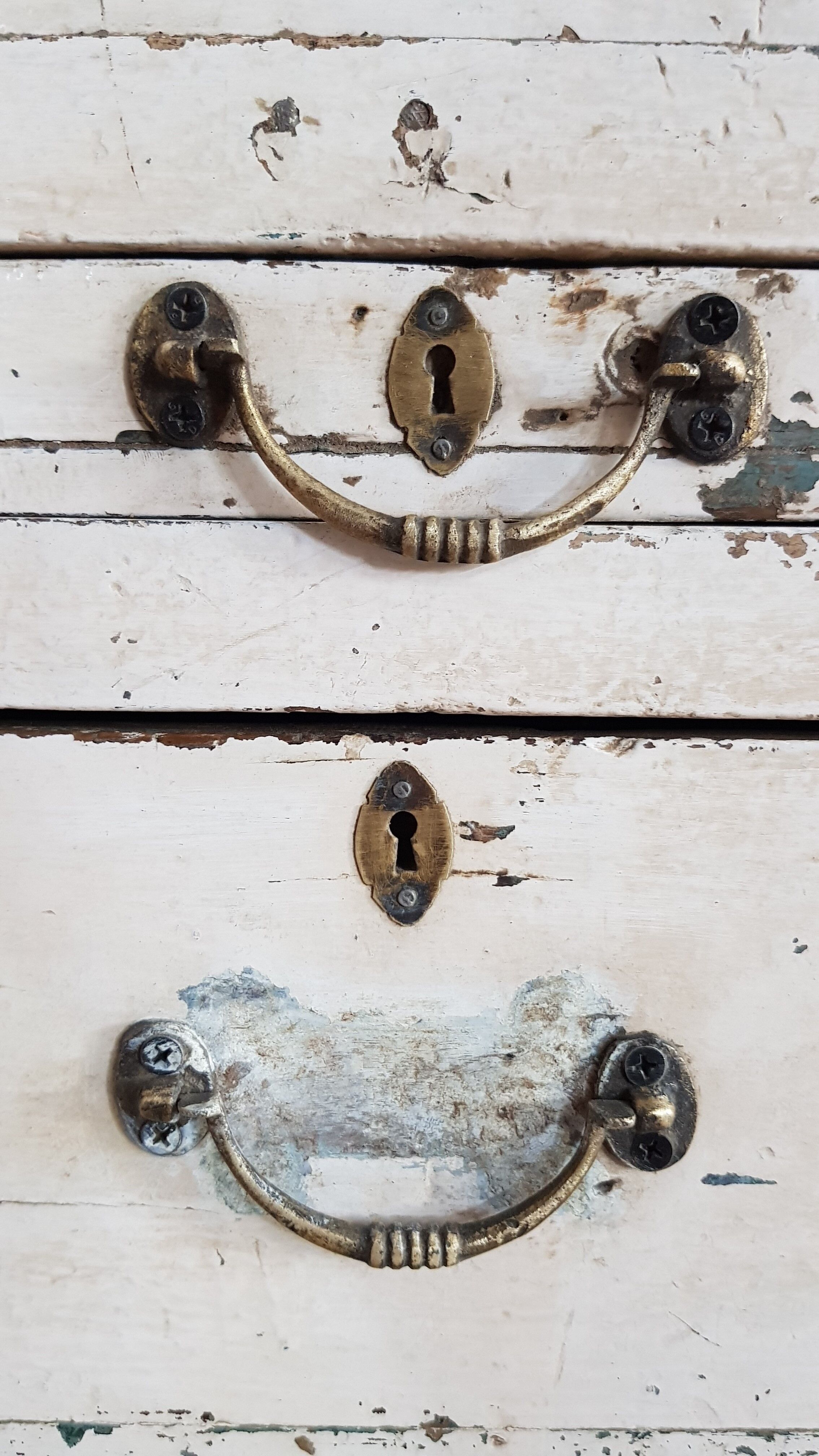 Old piece of furniture by trade (jeweler)