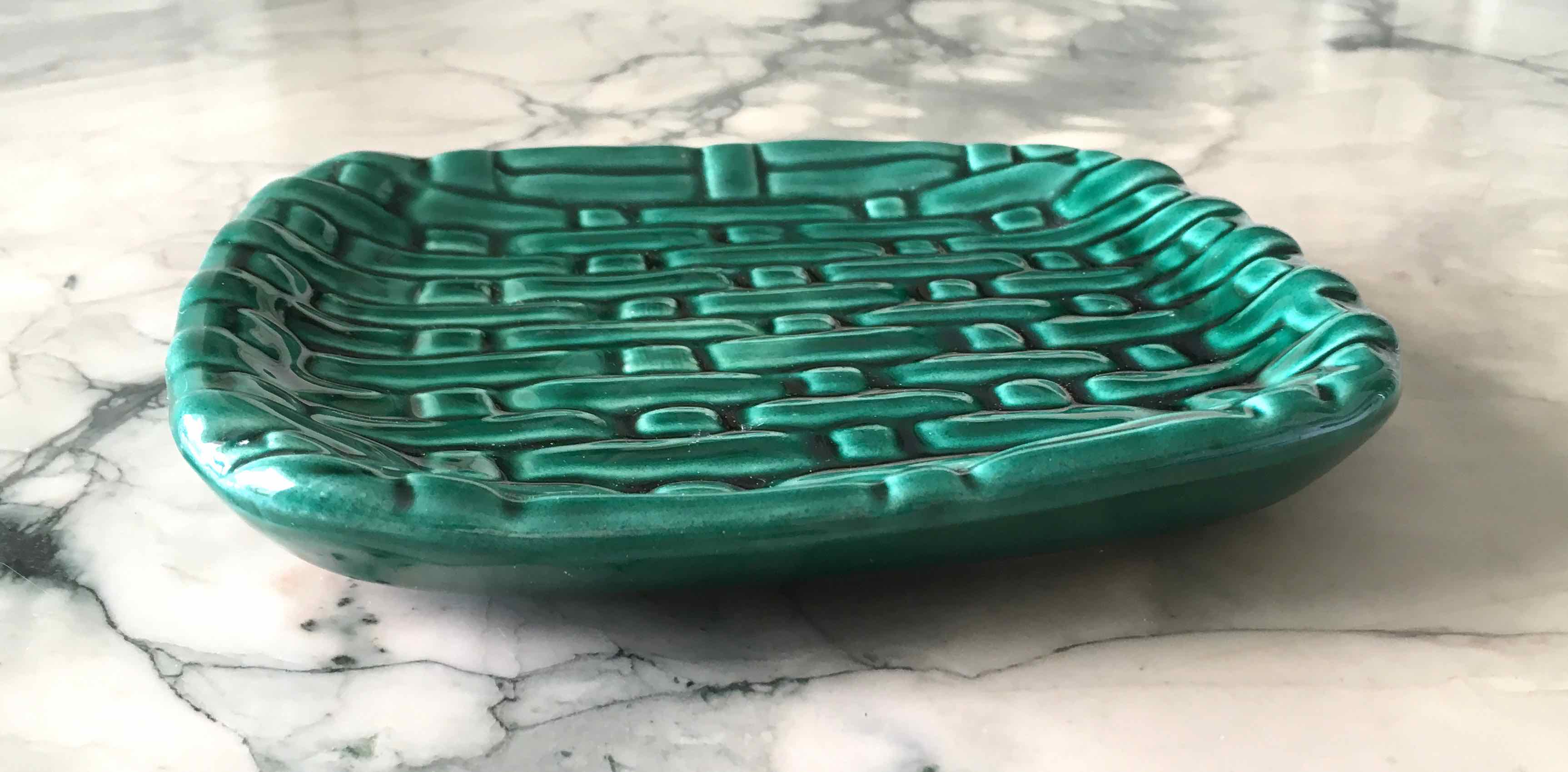 Vintage ceramic pocket tray