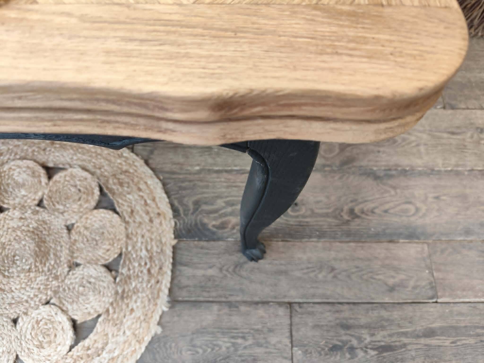 Table style regence en chene massif