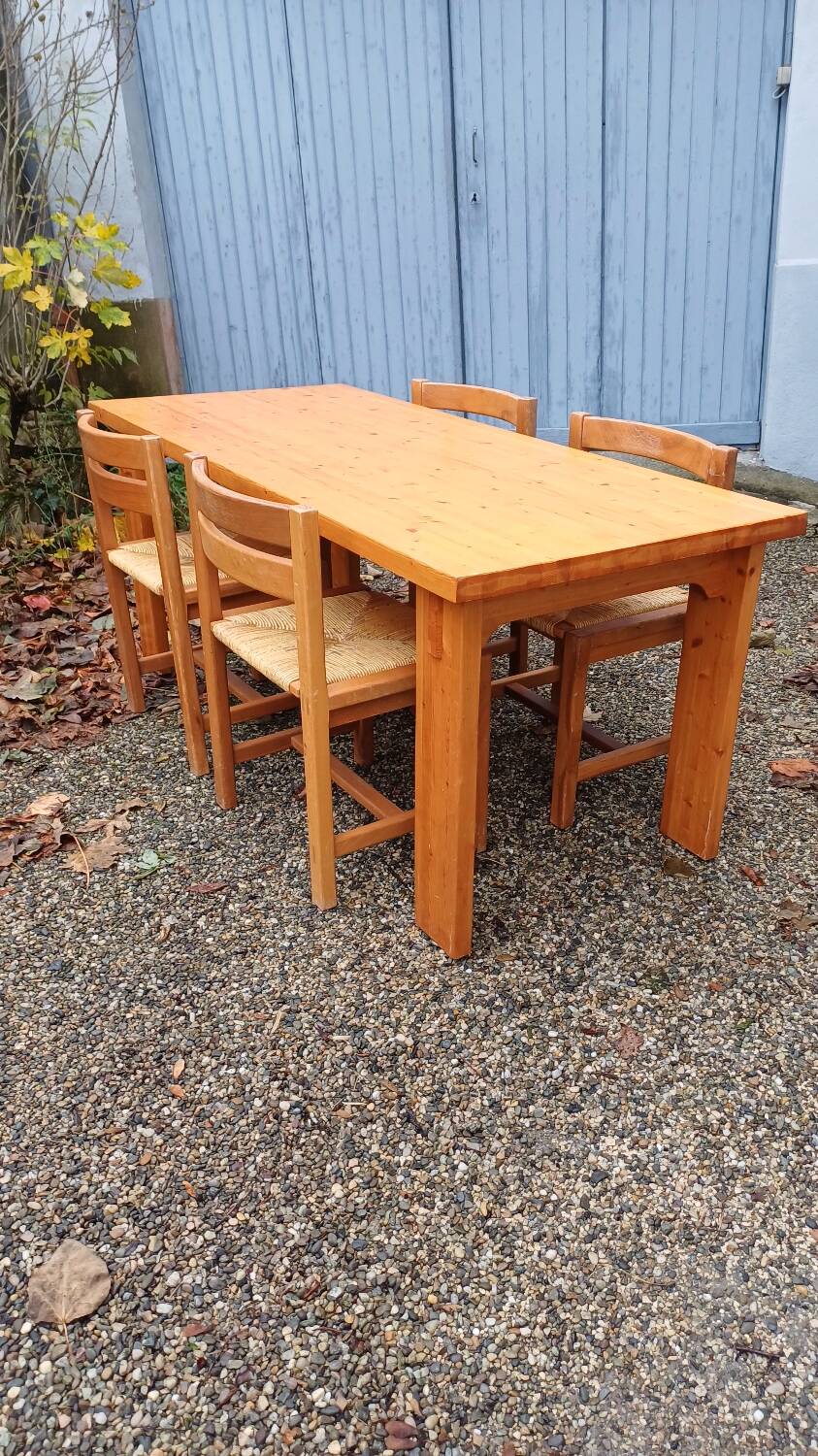 Pine dining table