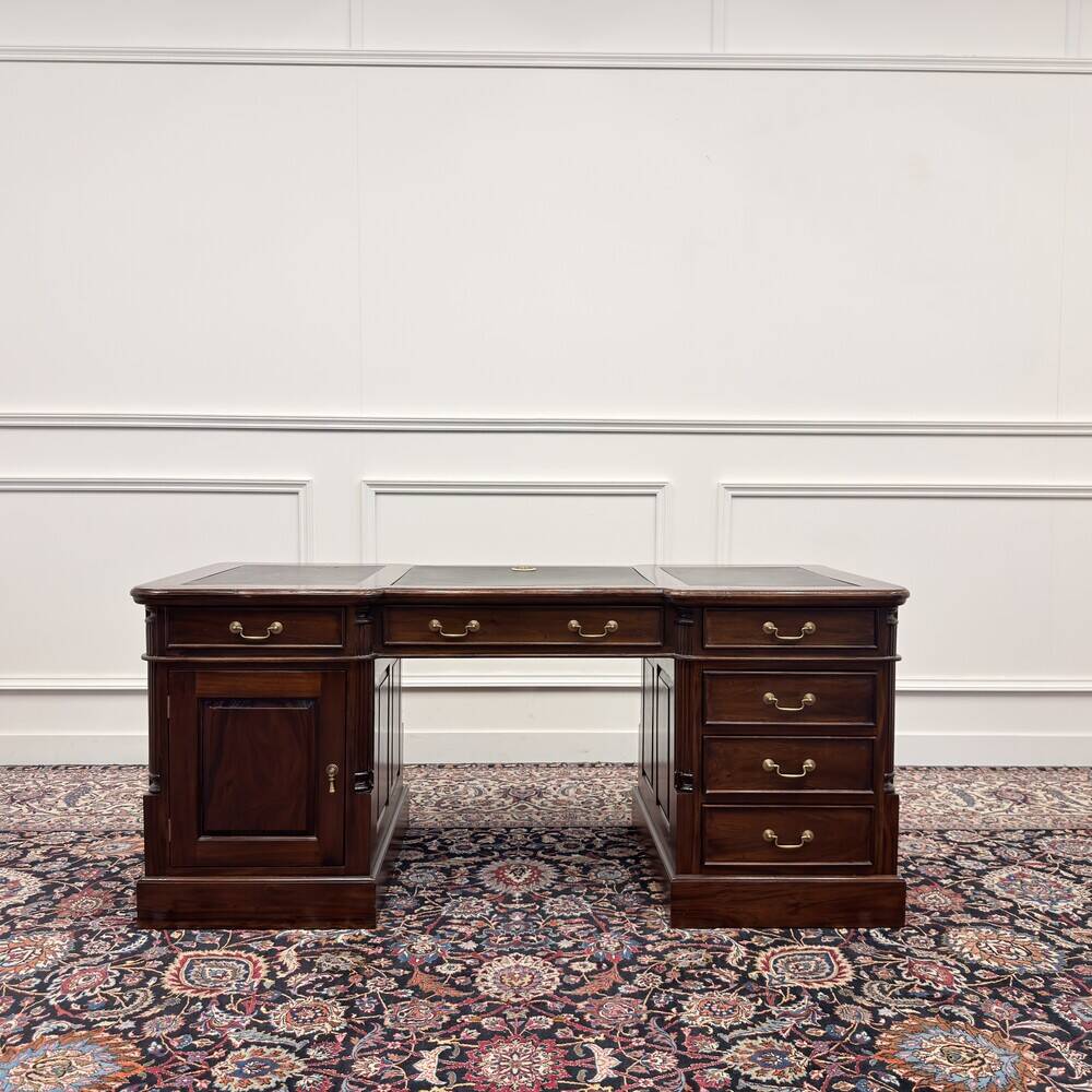 Classic English Desk with Black Leather
