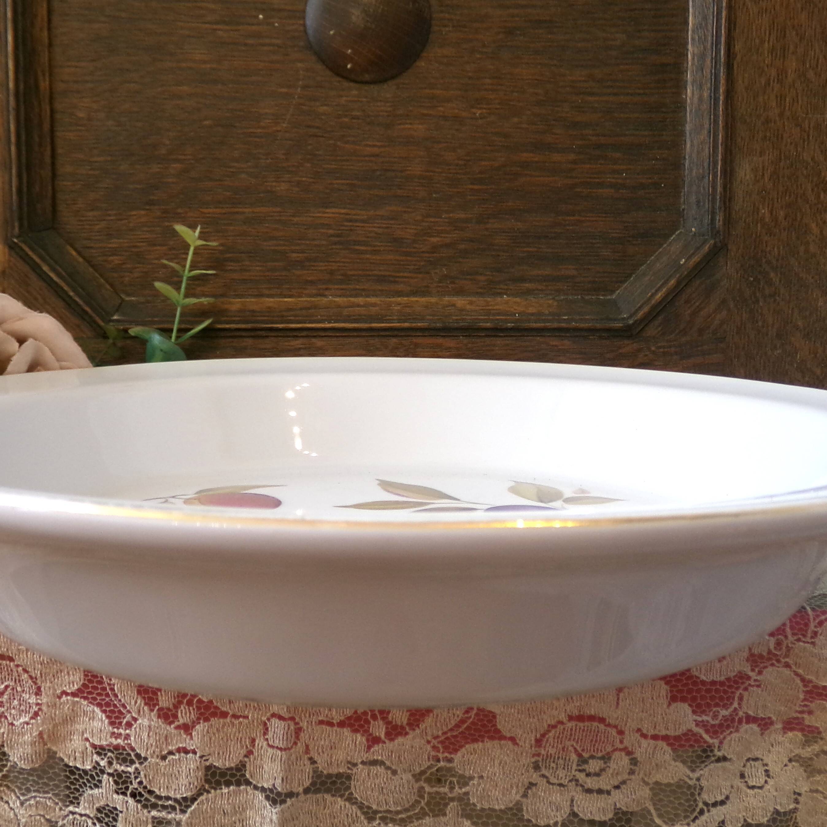 Plat à tarte Royal Worcester Evesham Gold