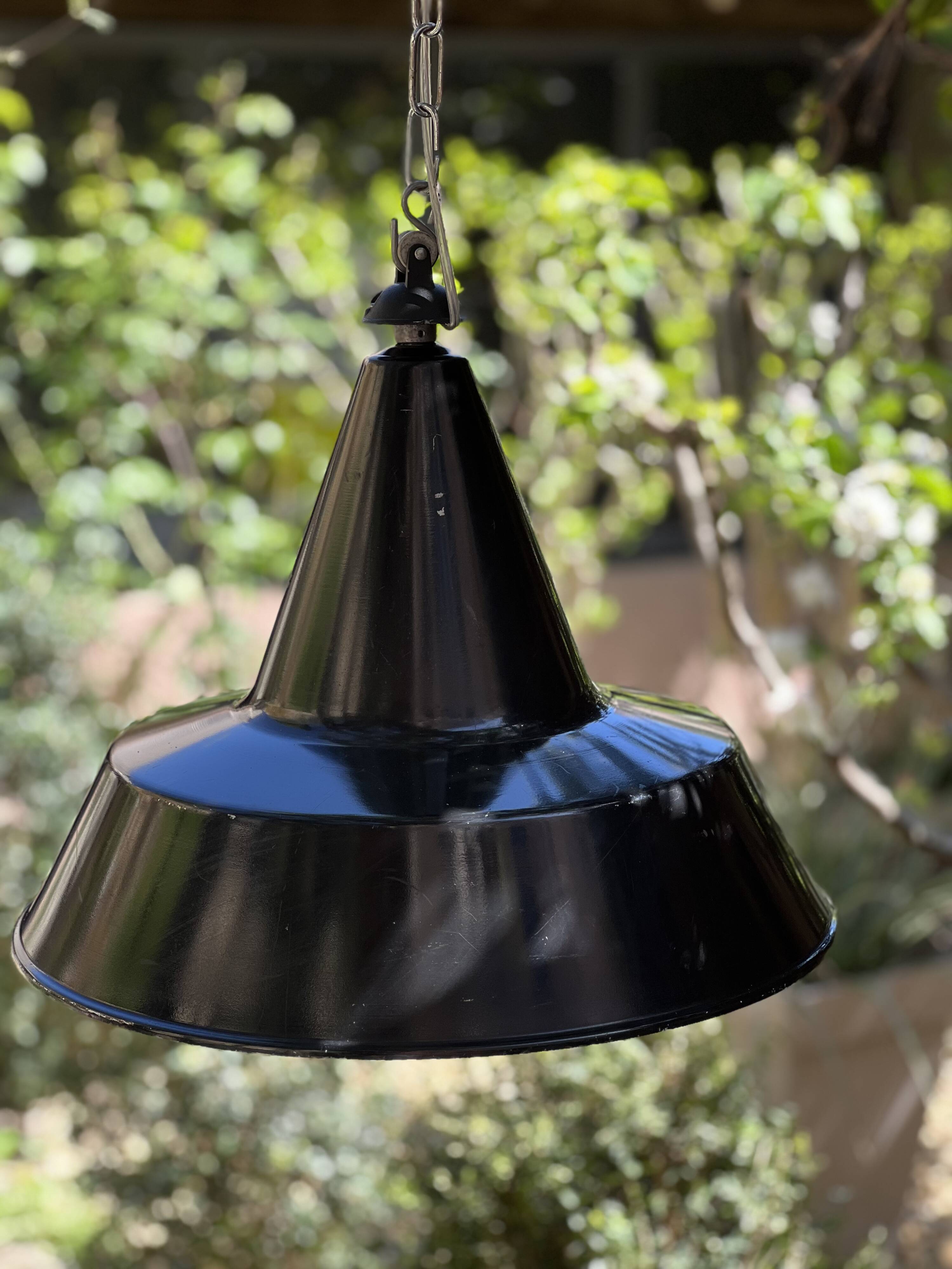 Large pendant light 45cm enameled sheet metal