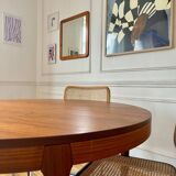 Round extendable rosewood table from the 70s