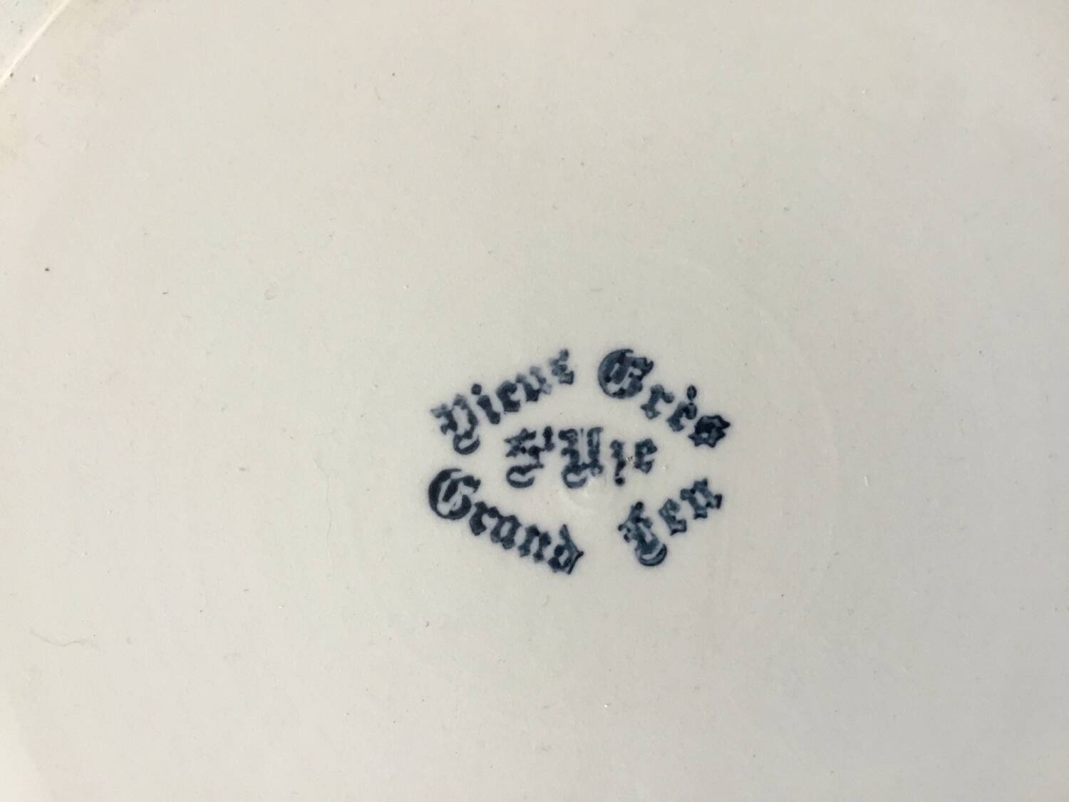 Old stoneware hollow dish