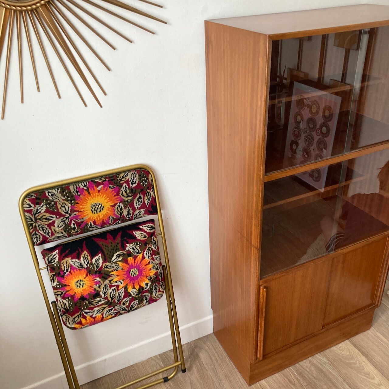 Library showcase 60s