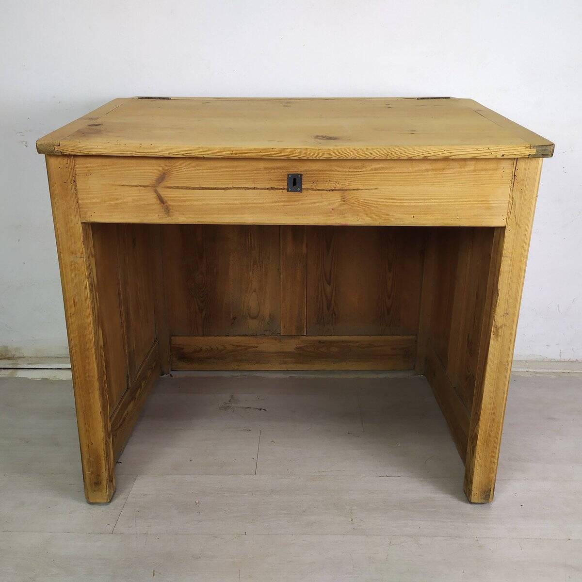 Striped pine office counter