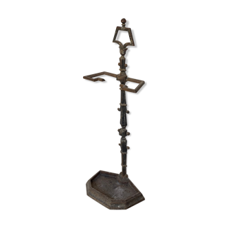 Cast iron umbrella holder