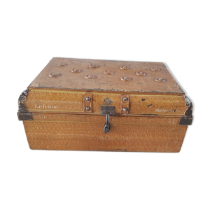 malle coloniale de voyage