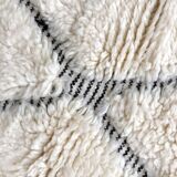 Beni Ouarain ecru Berber rug with black engraved diamonds 299x206cm