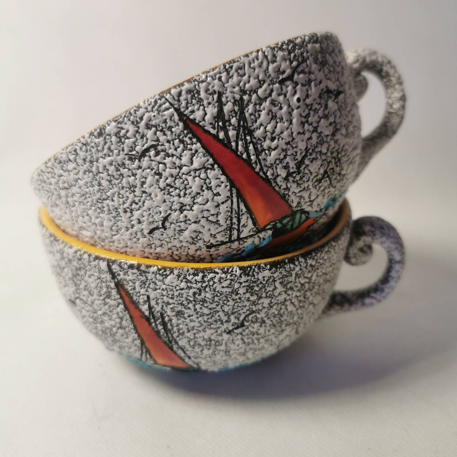 2 Vintage ceramic cups signed Tess boat decor in enamels