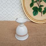 Ancien coquetier émaillé blanc et doré vintage