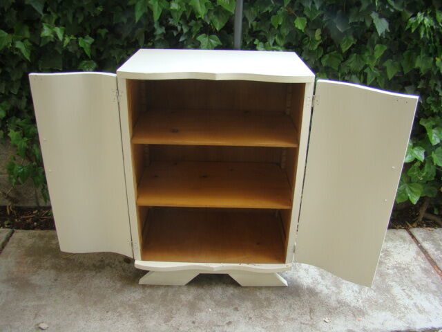 Art deco buffet in painted oak