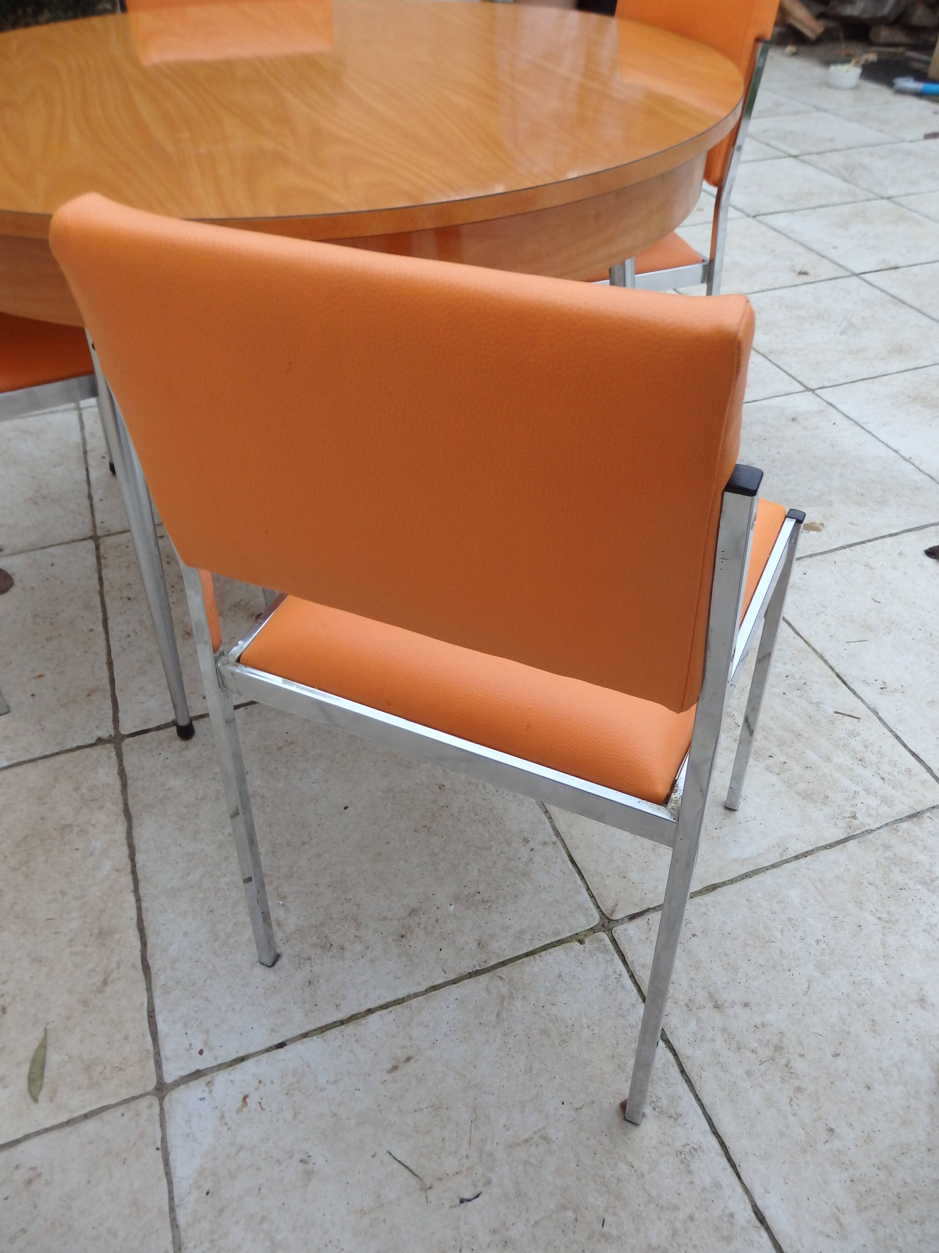 Table is kitchen chairs orange formica vintage year 60 70
