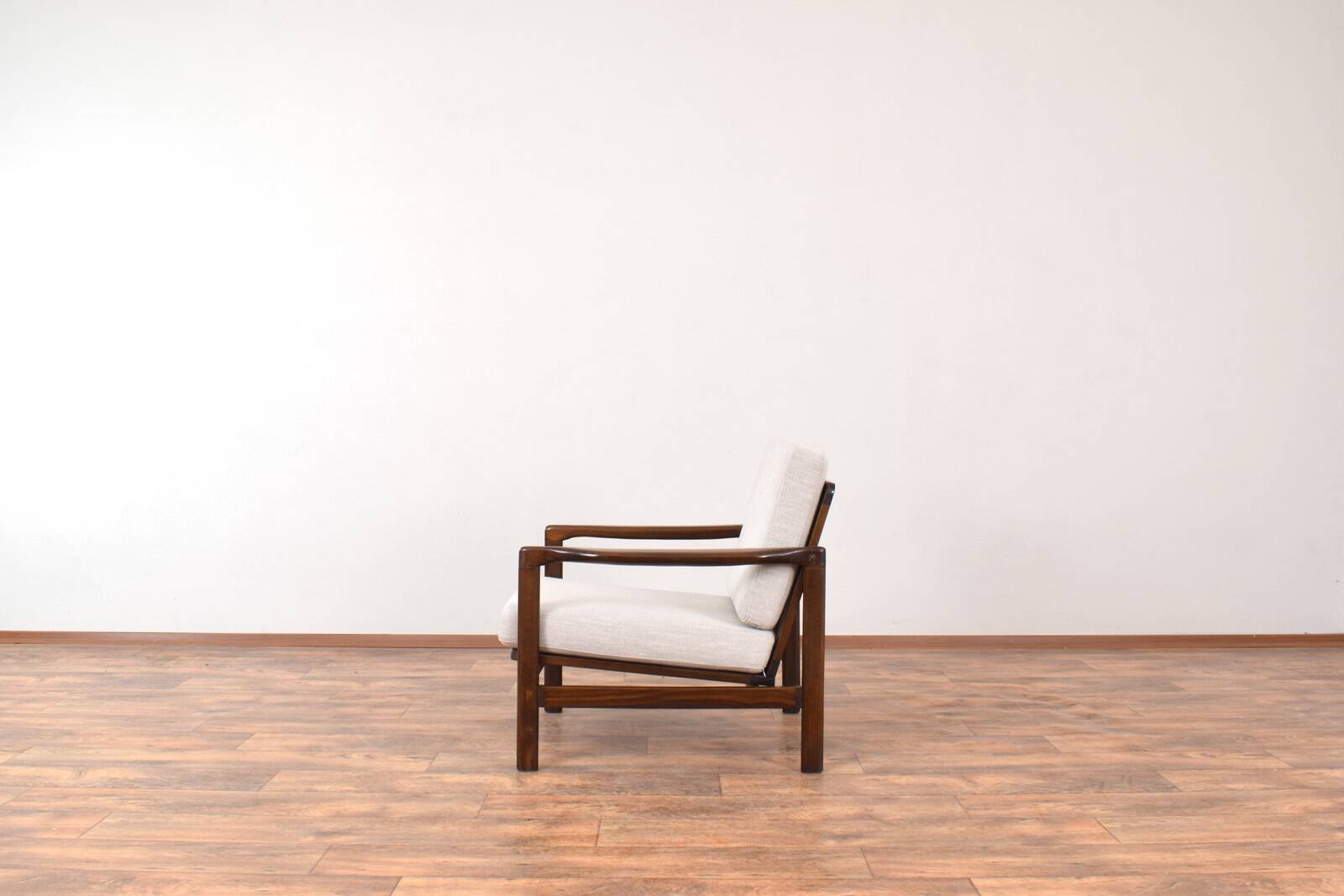 Mid-Century Lounge Chairs by Z. Bączyk, 1960s, Set of 2