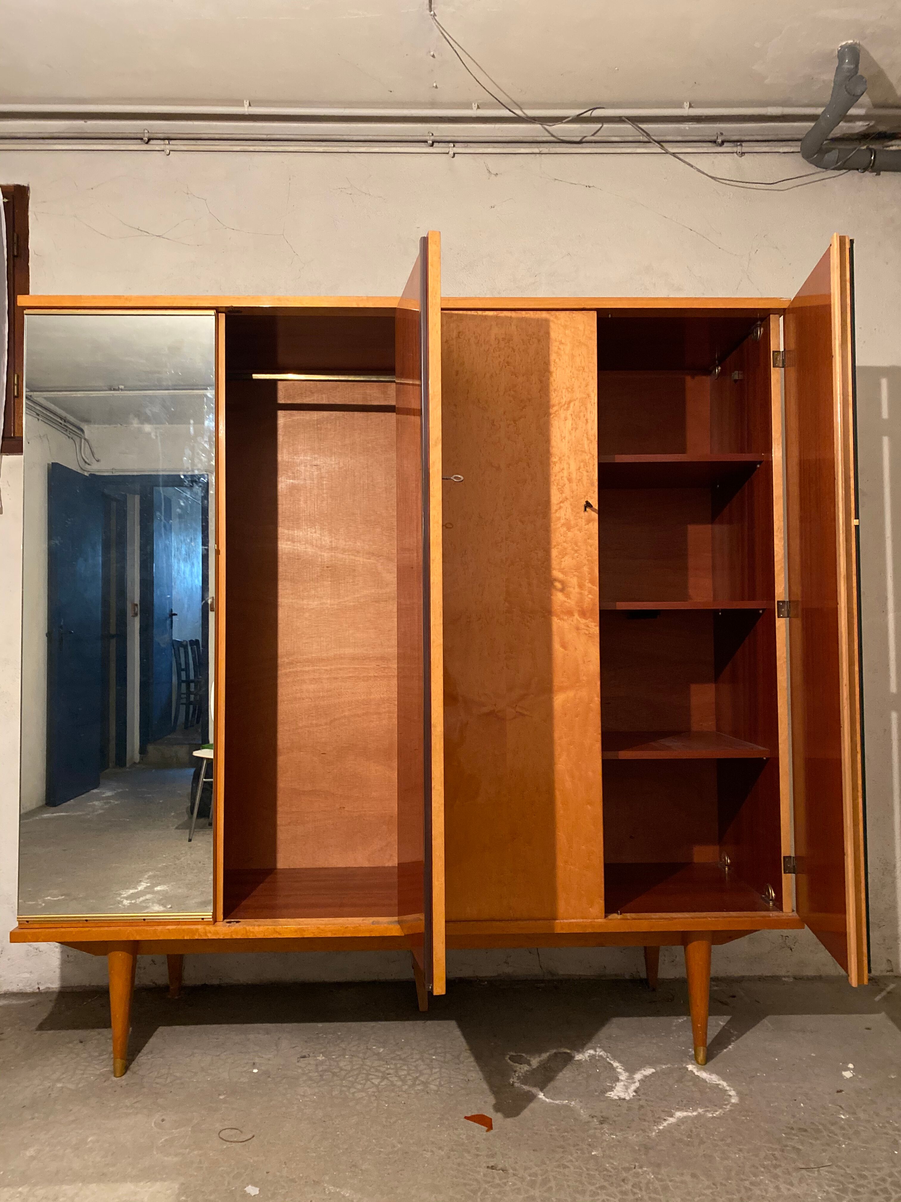 60s mahogany cabinet, 4 doors