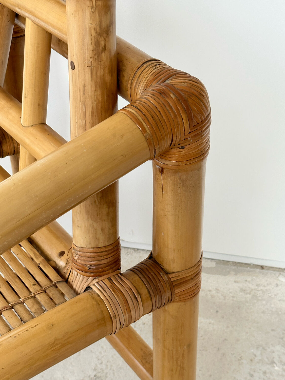 Fauteuil trône en bambou des années 70