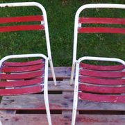 Duo of chairs Tolix sitting wood