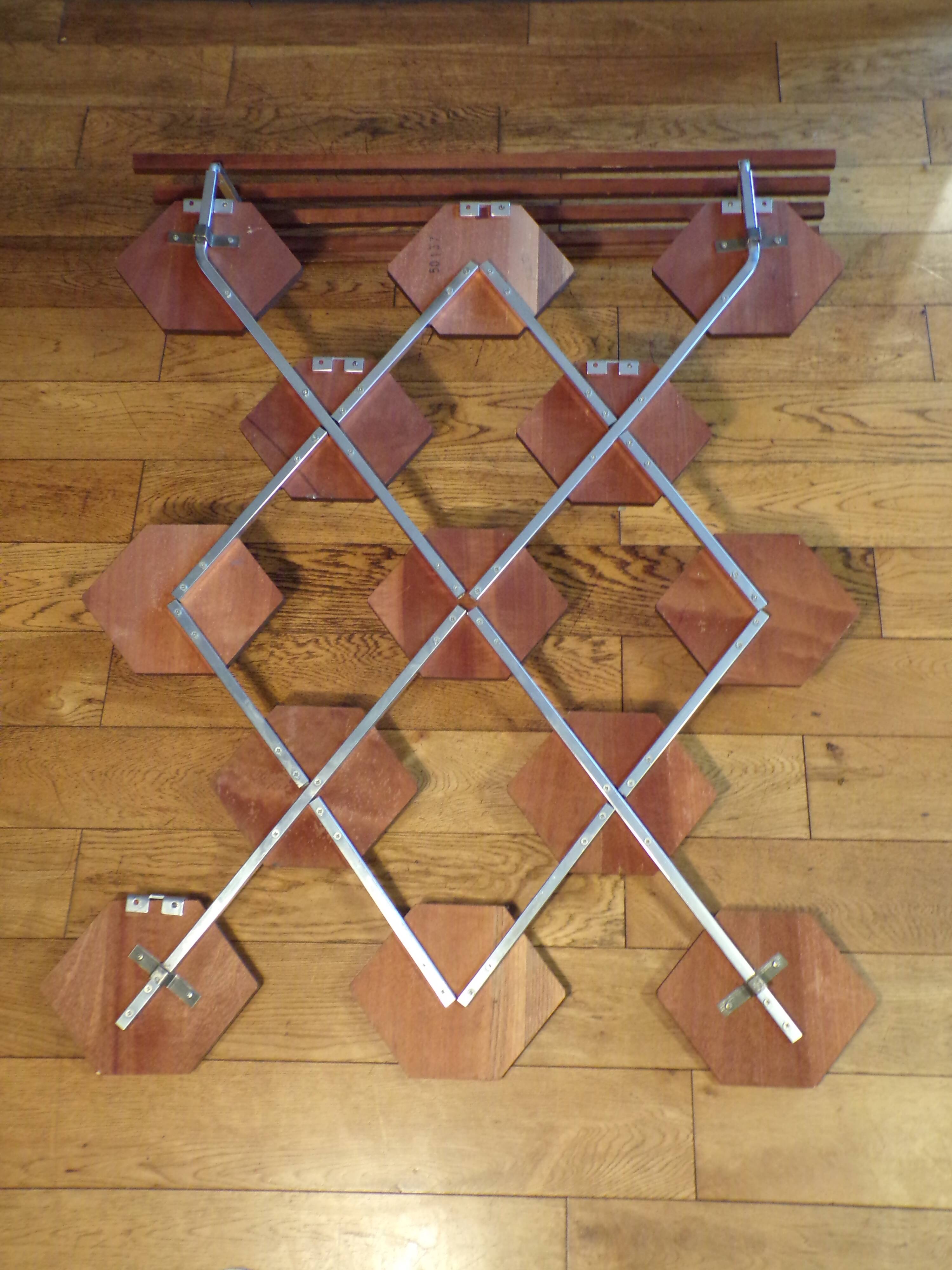 Portemanteau mural hexagones de teck 1970
