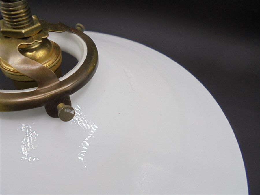 Suspension en opaline blanche
