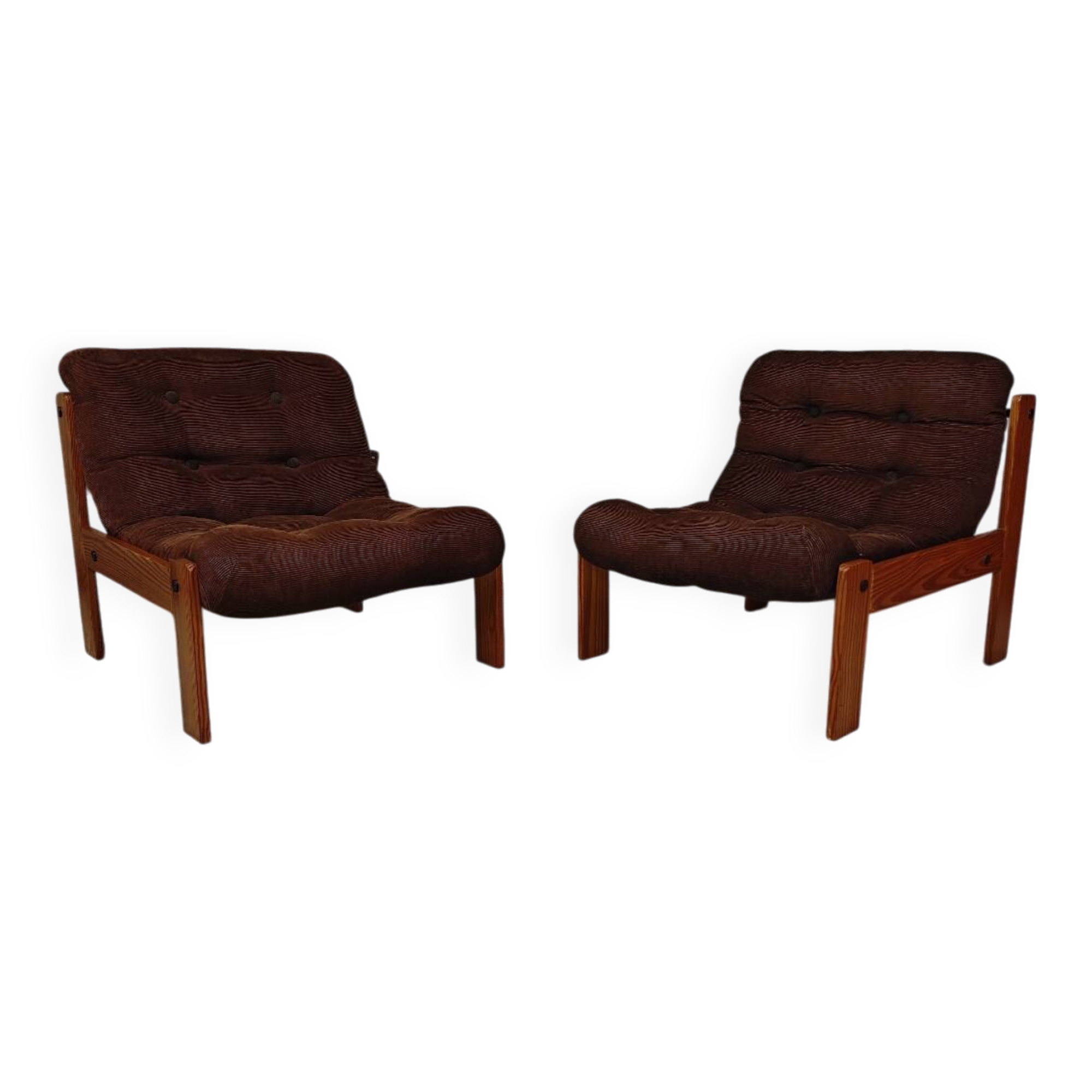 Pair of armchairs in pine and velvet