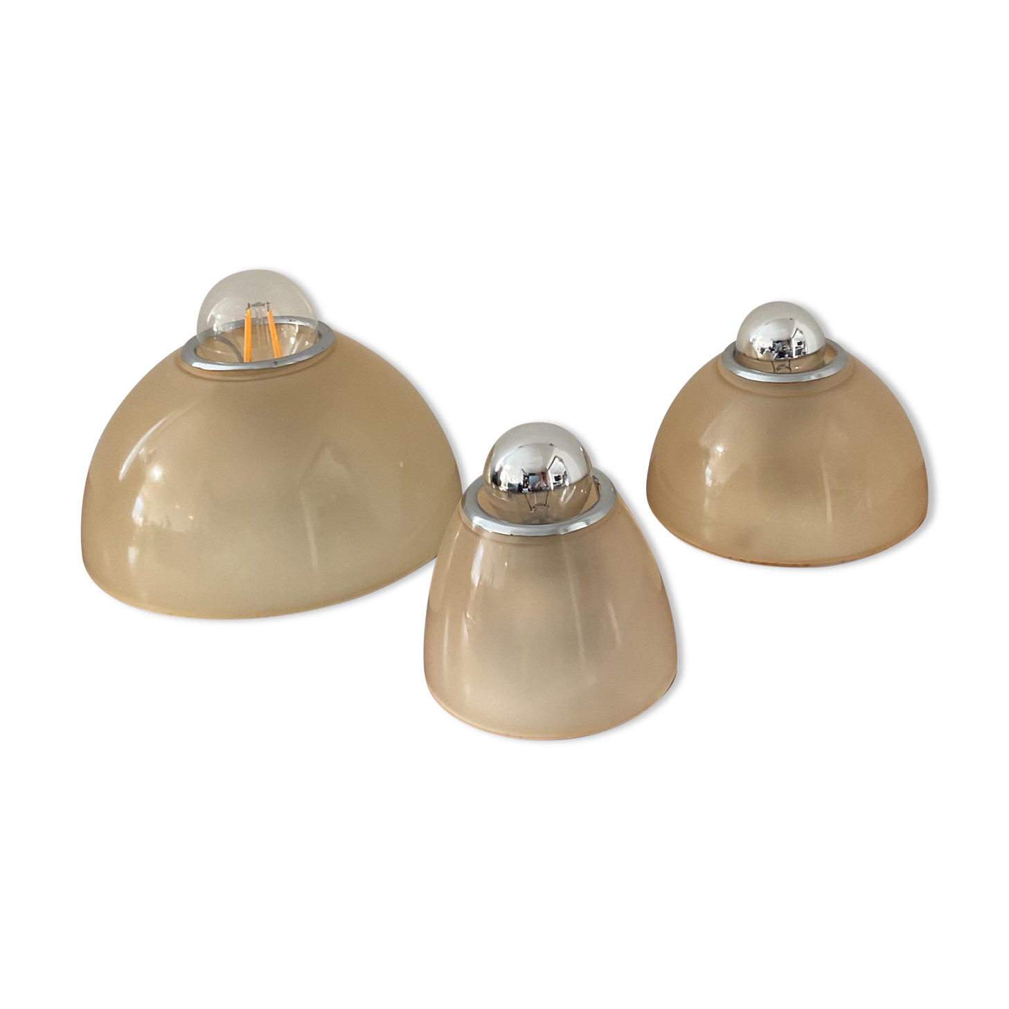 Trio de lampes Artemide Kalias et Tilos par Ernesto Gismondi